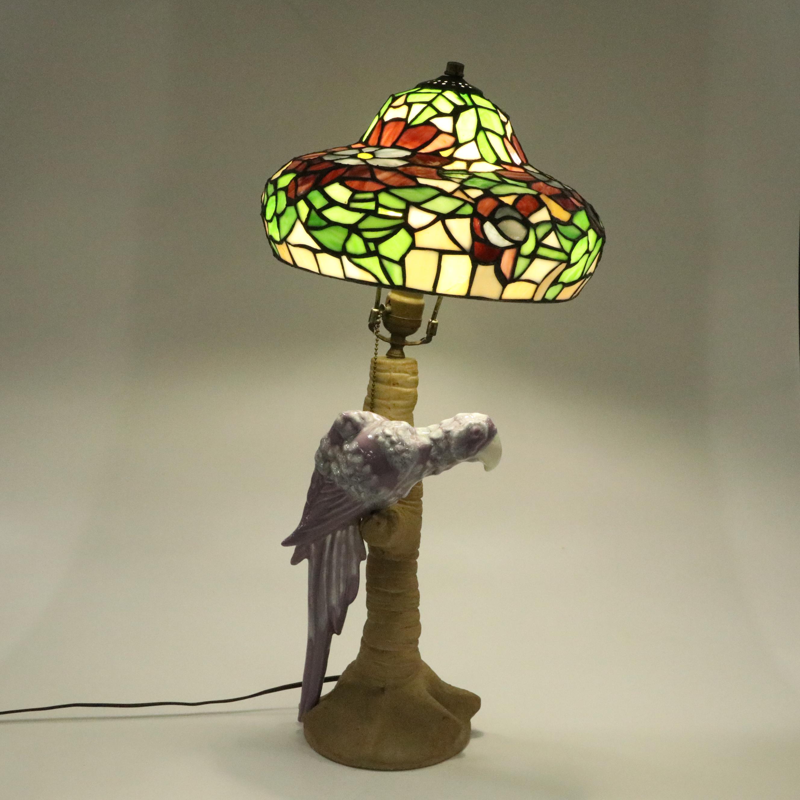 Royal Haeger Figural Ceramic Parrot Table Lamp