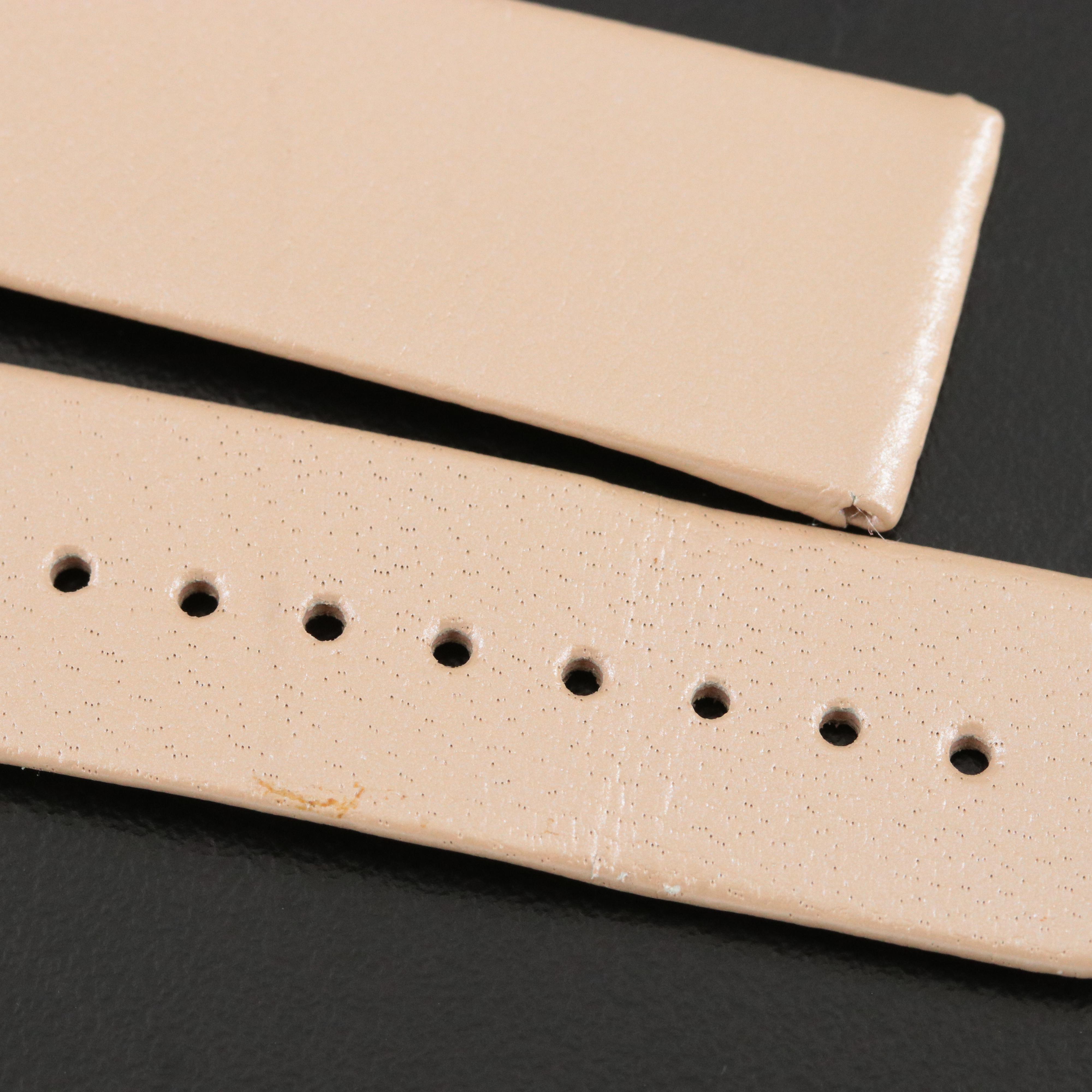 CHANEL Paris Cuir Veritable 18.5 mm Beige Leather Watch Strap/Band