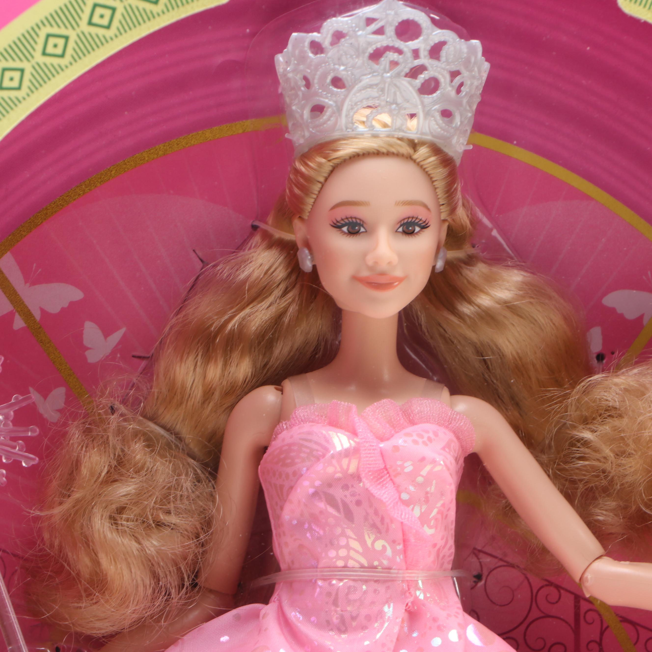 Mattel Wicked "Thrillifying Elphaba Thropp" and "Deluxe Glinda" Fashion Dolls