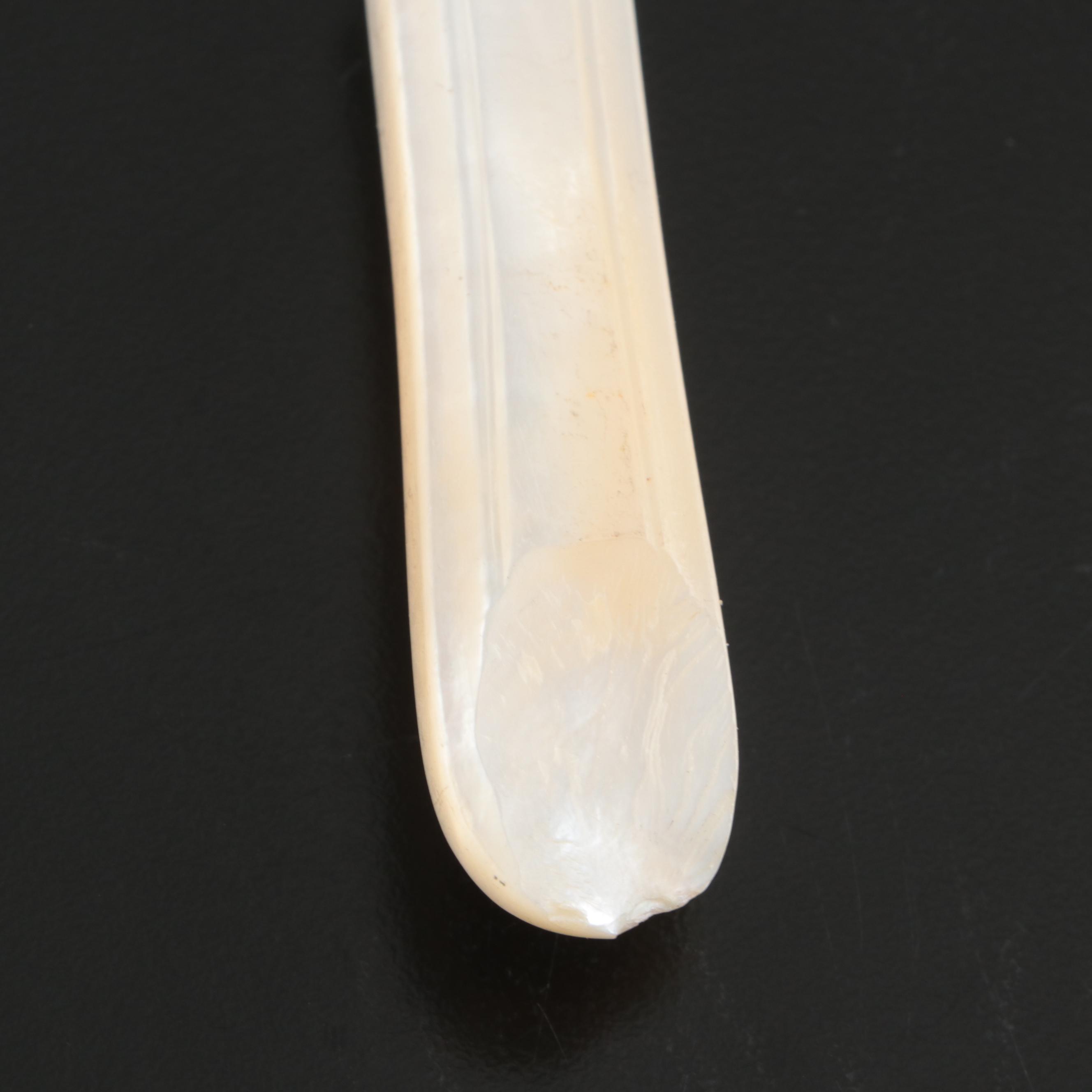 Victorian Style Mother-of-Pearl Handled Silver Plate Knives, 20th Century