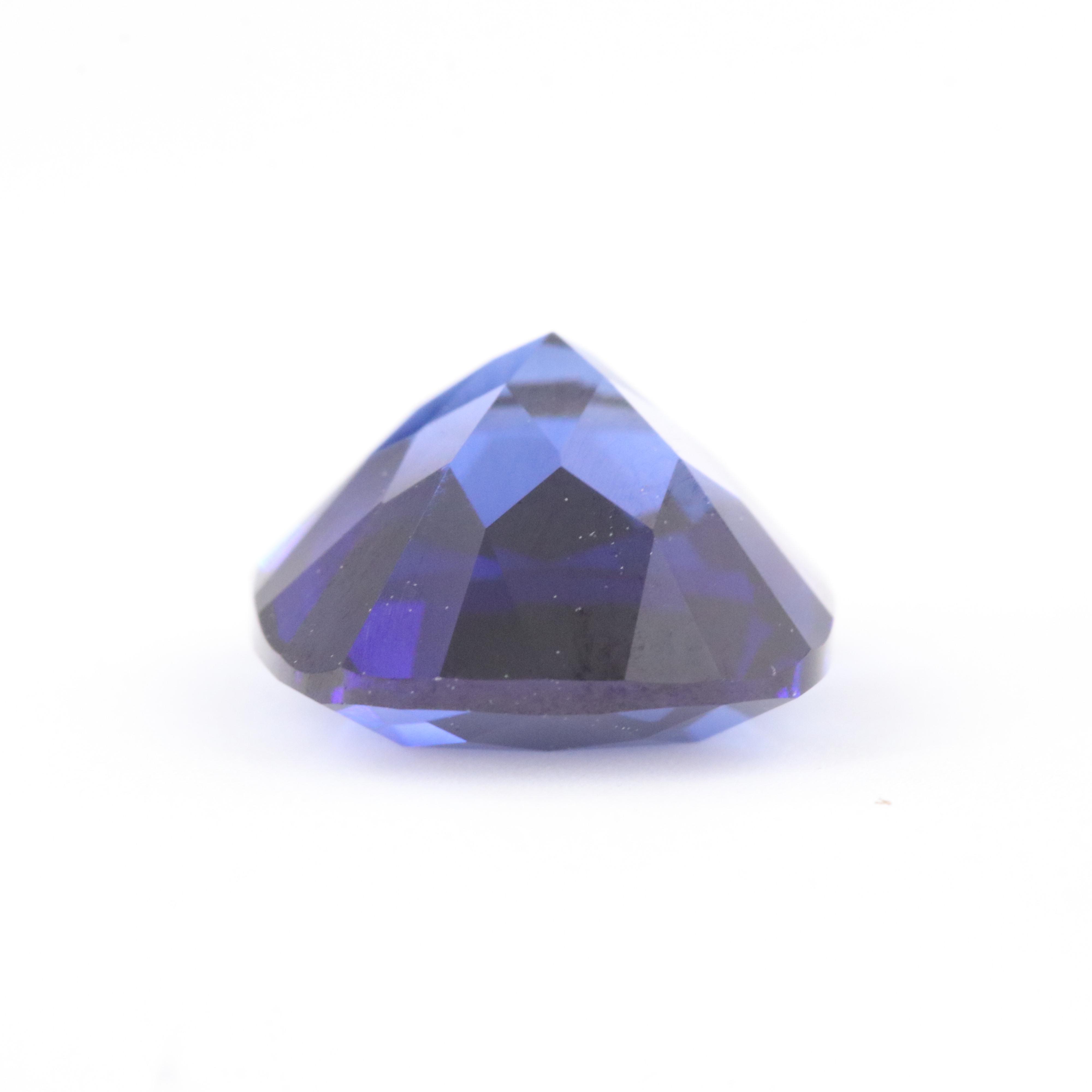 Loose 2.95 CT Lab Grown Sapphire