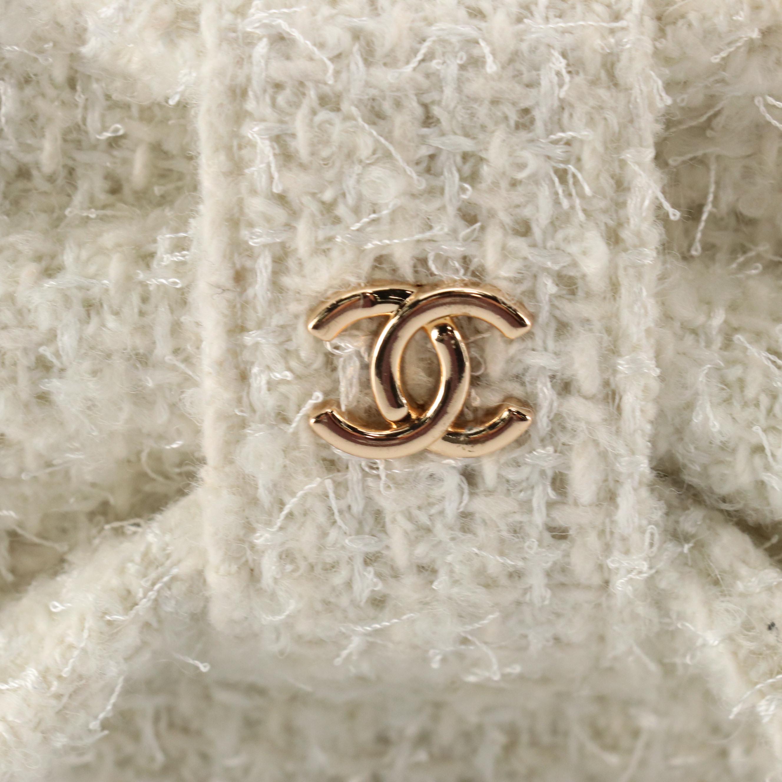 Chanel VIP Gift Mini Bow Card Holder on Chain in Bouclé Tweed with Box