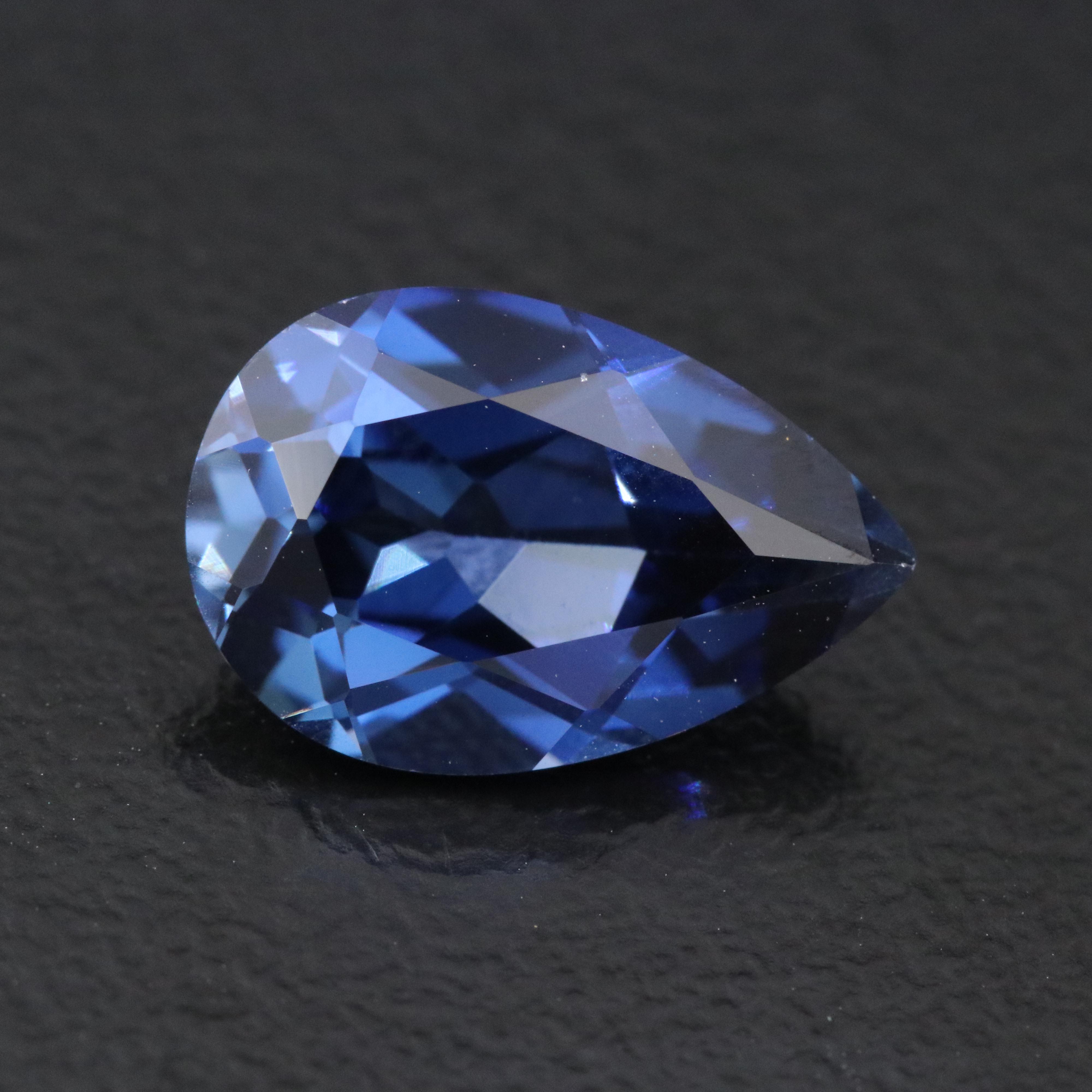 Loose 3.72 CT Lab Grown Sapphire