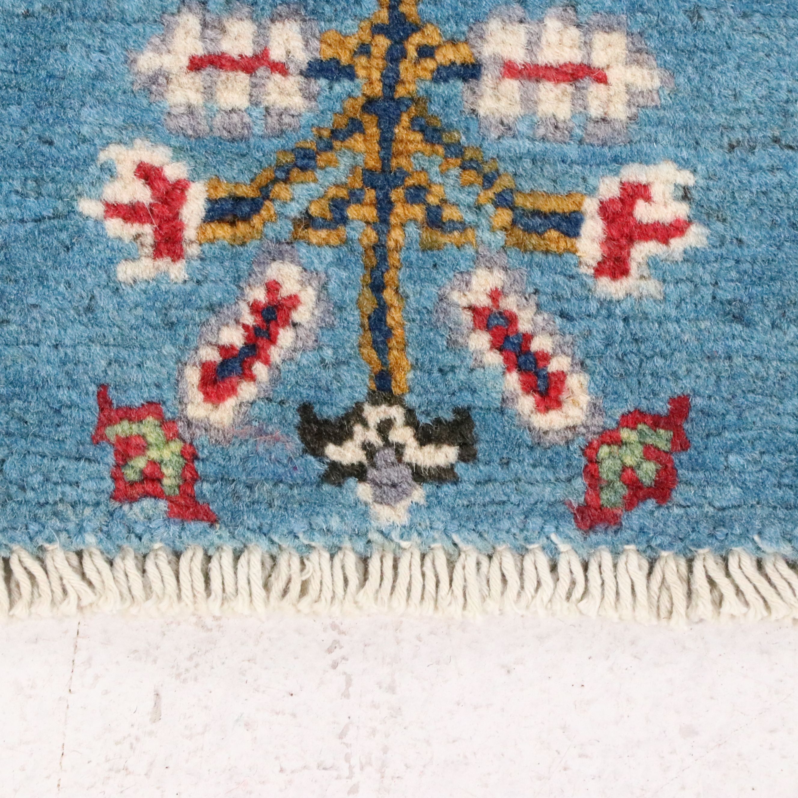 5'5 x 8'1 Hand-Knotted Pakistani Kazak Area Rug