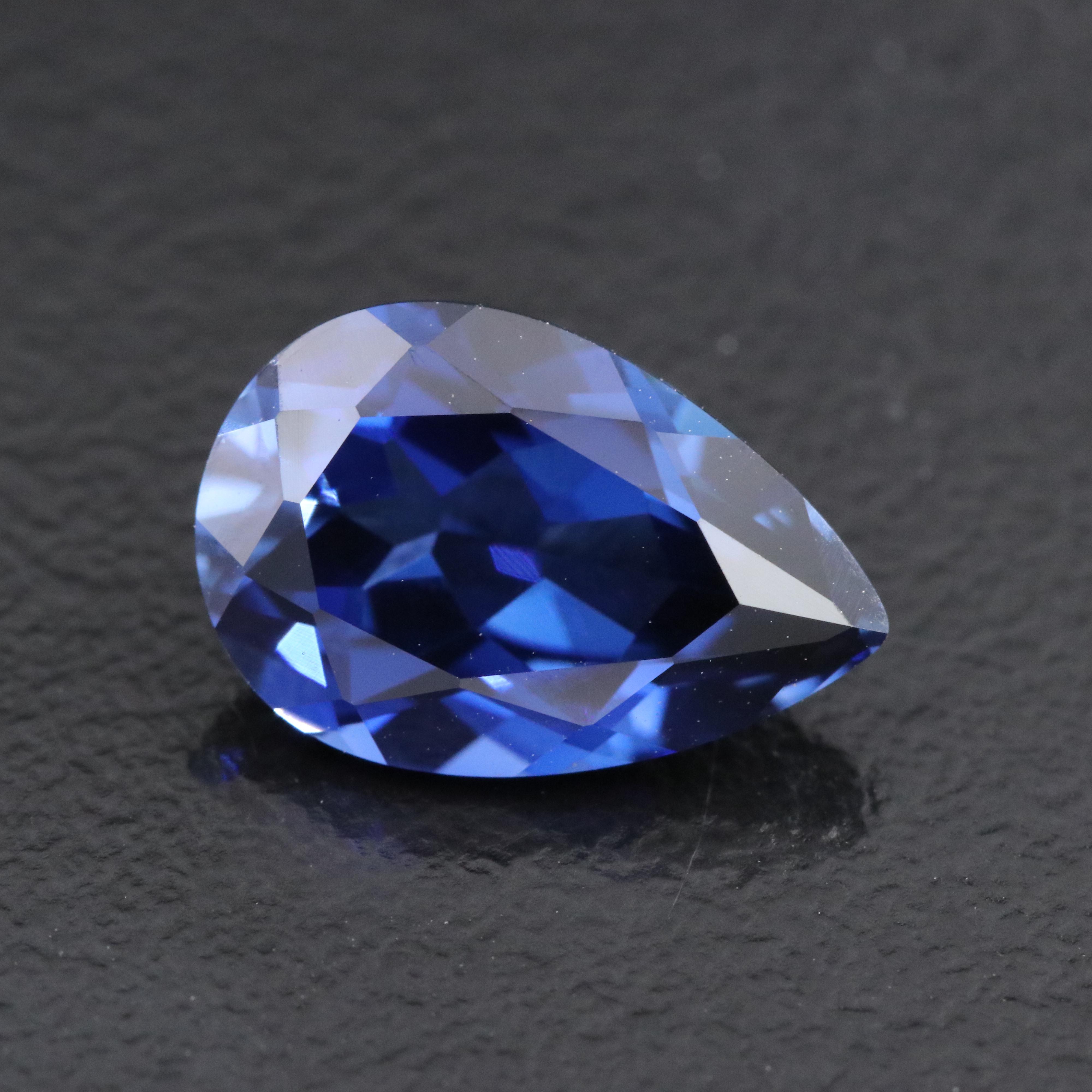 Loose 3.88 CT Lab Grown Sapphire