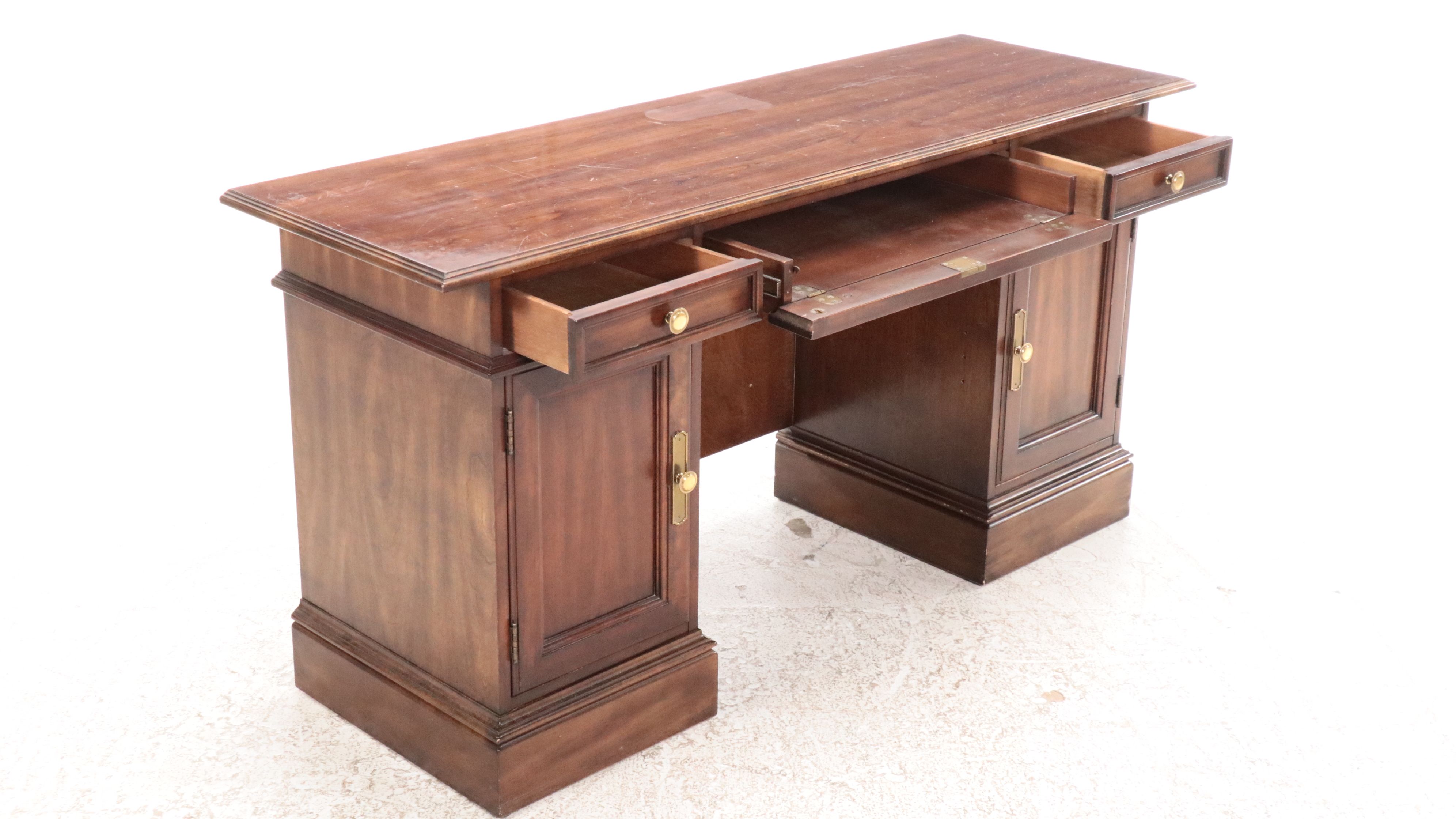 Sligh Traditional Style Cherry Kneehole Desk