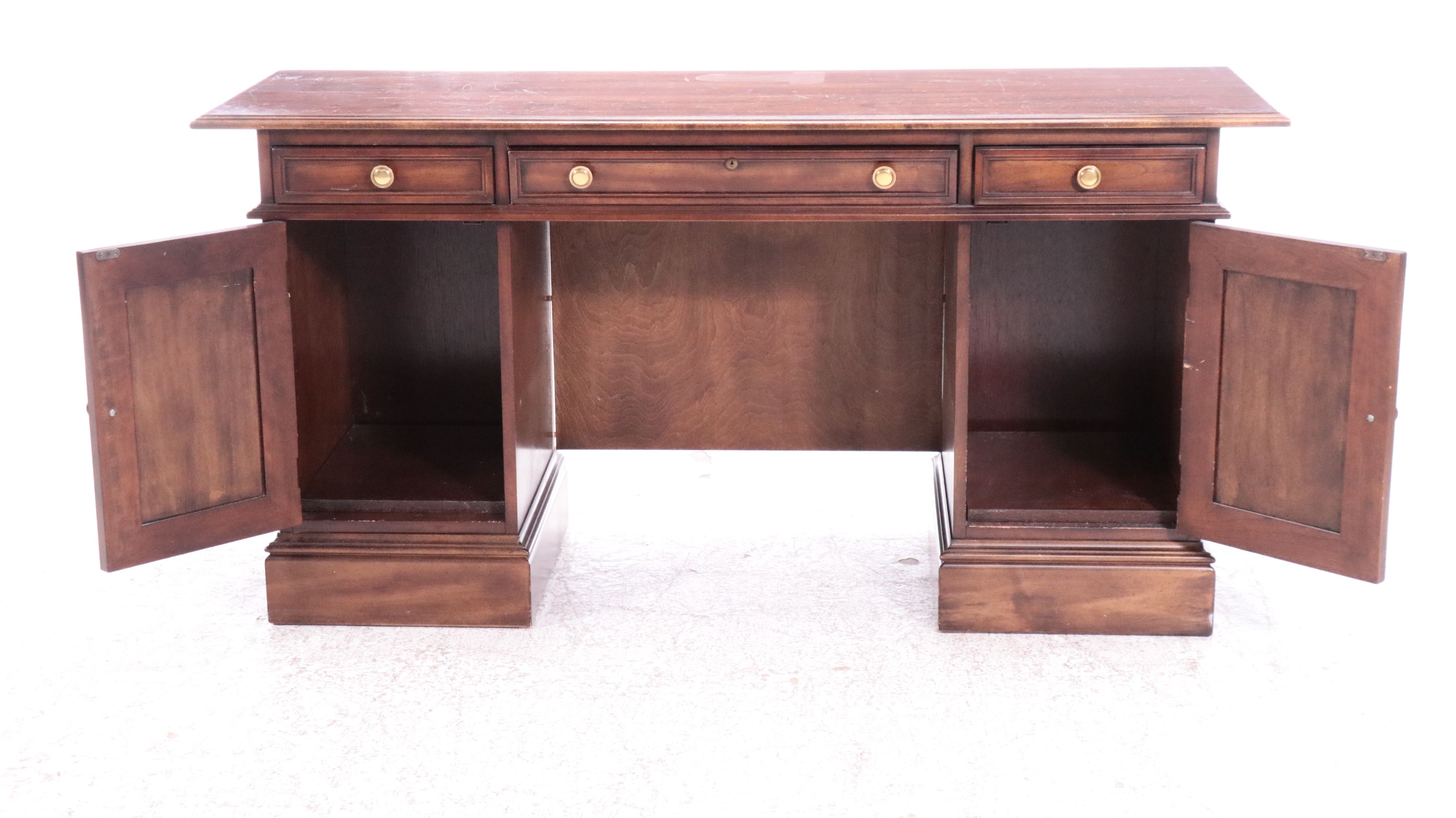 Sligh Traditional Style Cherry Kneehole Desk