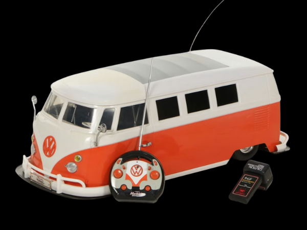 Sports Memorabilia, Toys, Ephemera & Collectibles