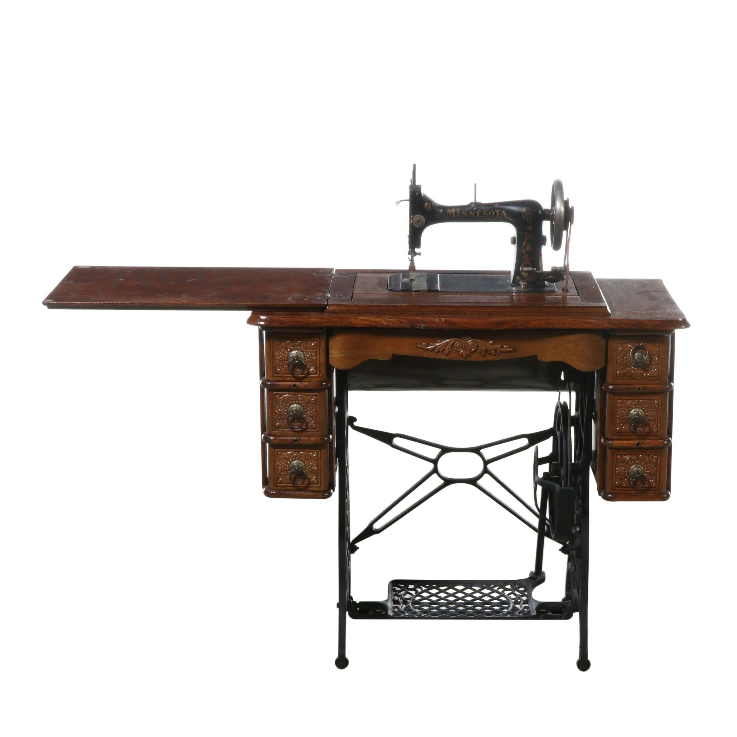 DRT Minnesota Model B Oak Cabinet Treadle Sewing Machine