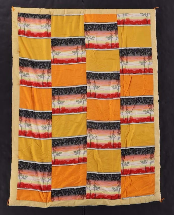 Hitachi Infrared Kotatsu KB-456 Heated Low Table with Floor Cushions and Covers