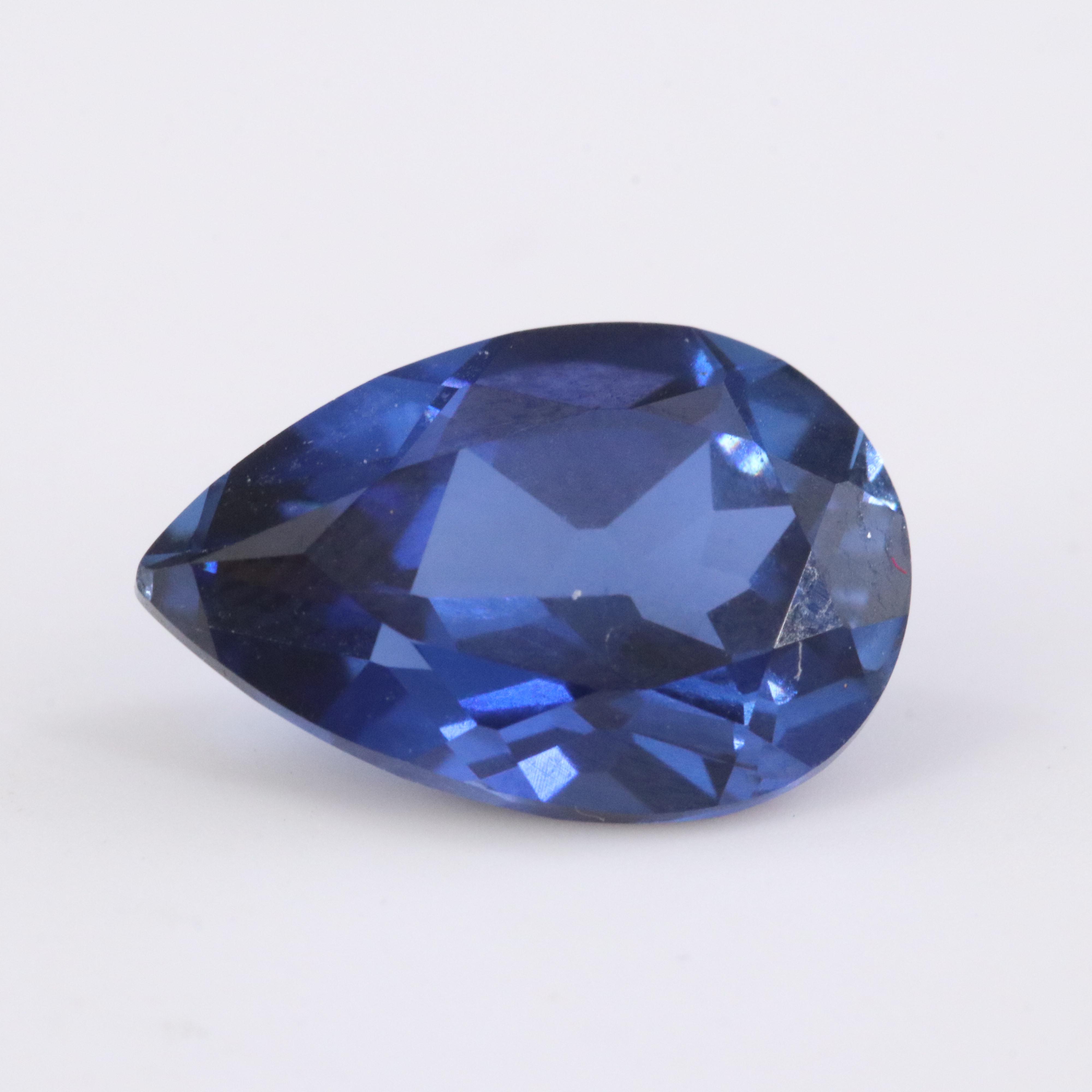 Loose 3.84 CT Lab Grown Sapphire