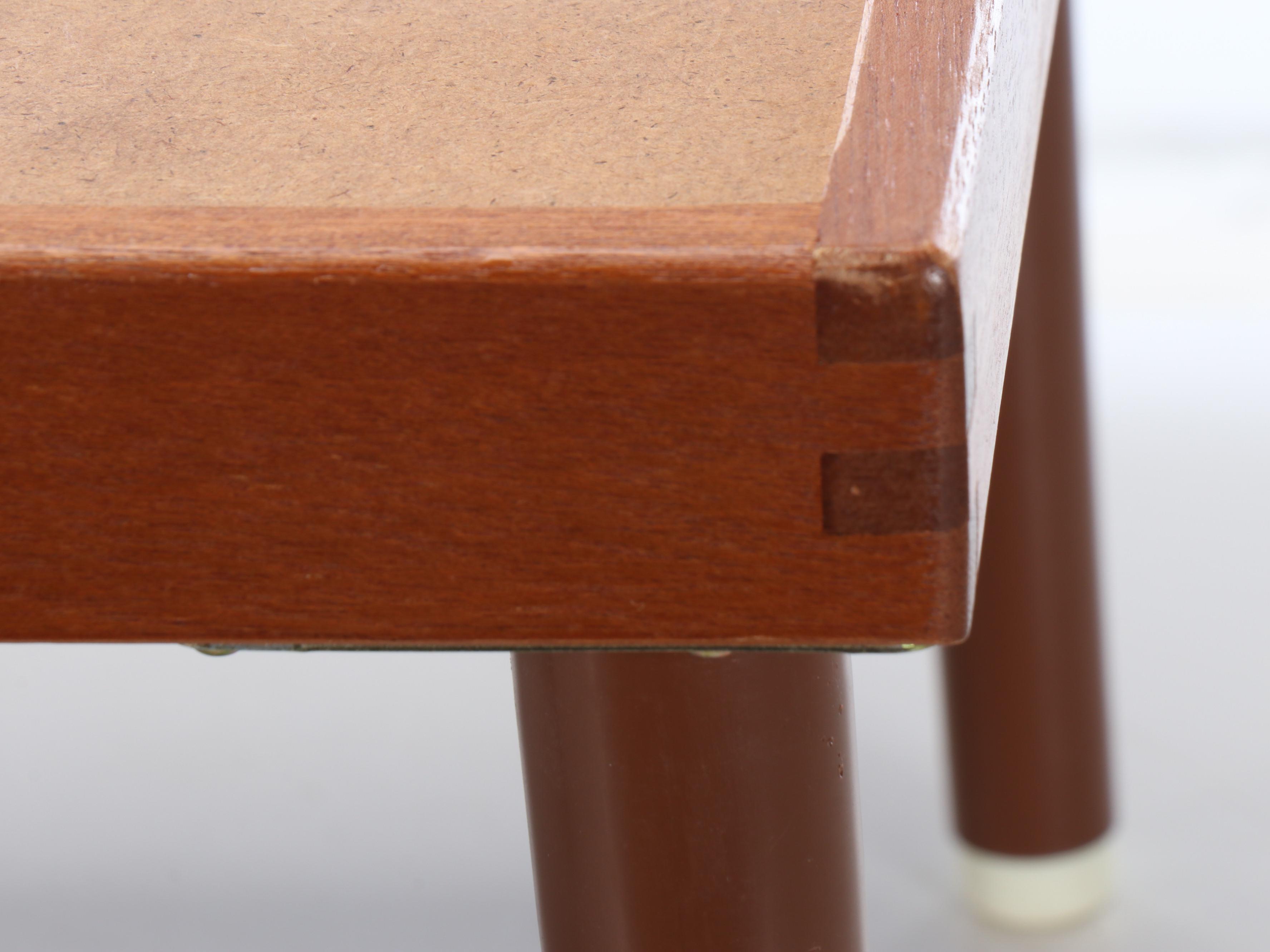 Hitachi Infrared Kotatsu KB-456 Heated Low Table with Floor Cushions and Covers