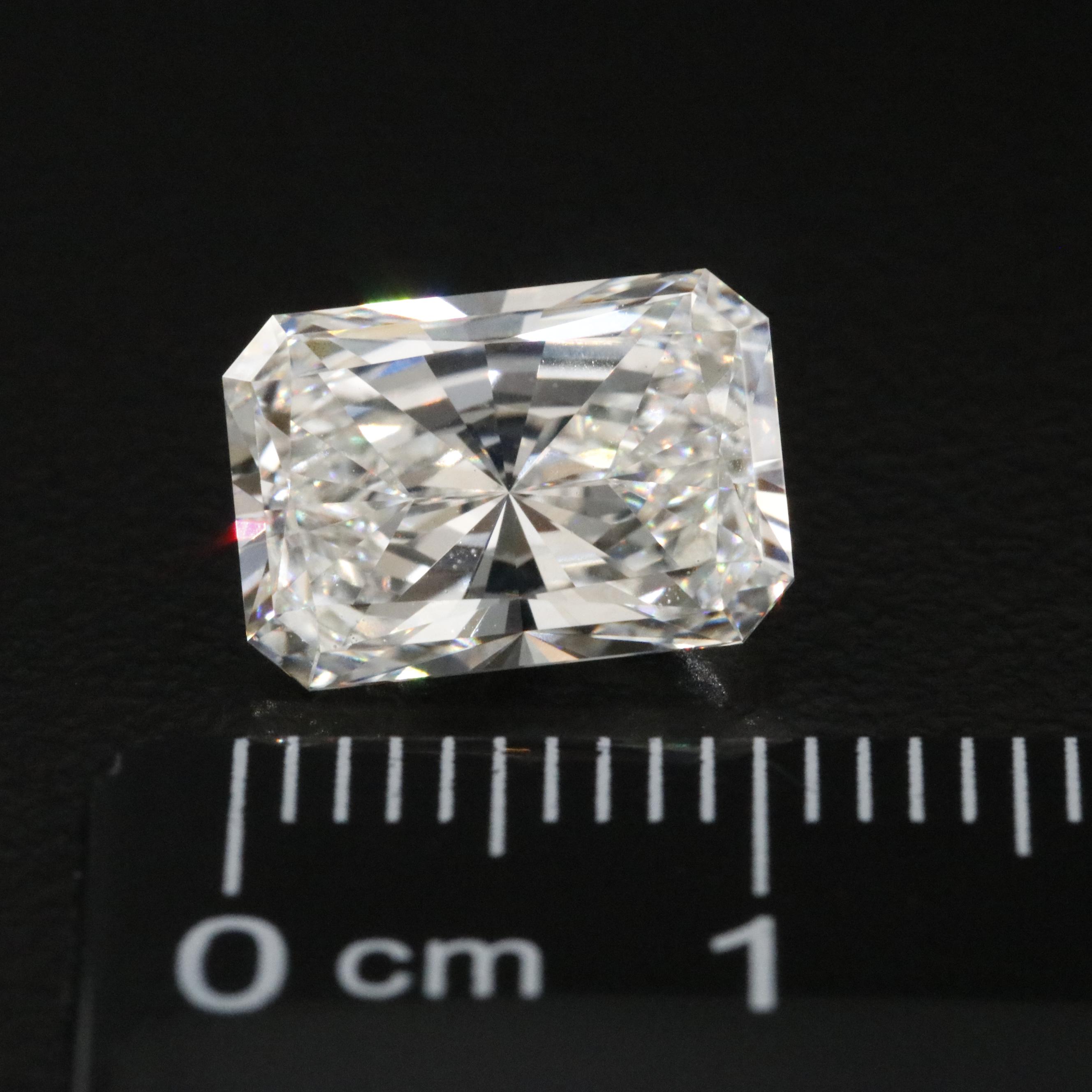 Loose 3.51 CT Lab Grown Diamond with IGI Report