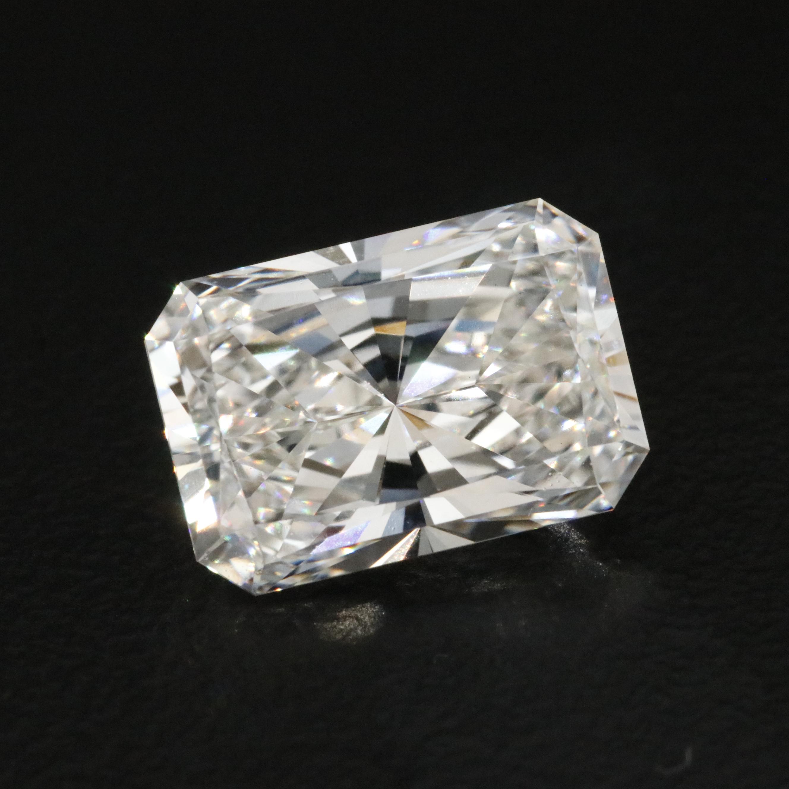 Loose 3.51 CT Lab Grown Diamond with IGI Report