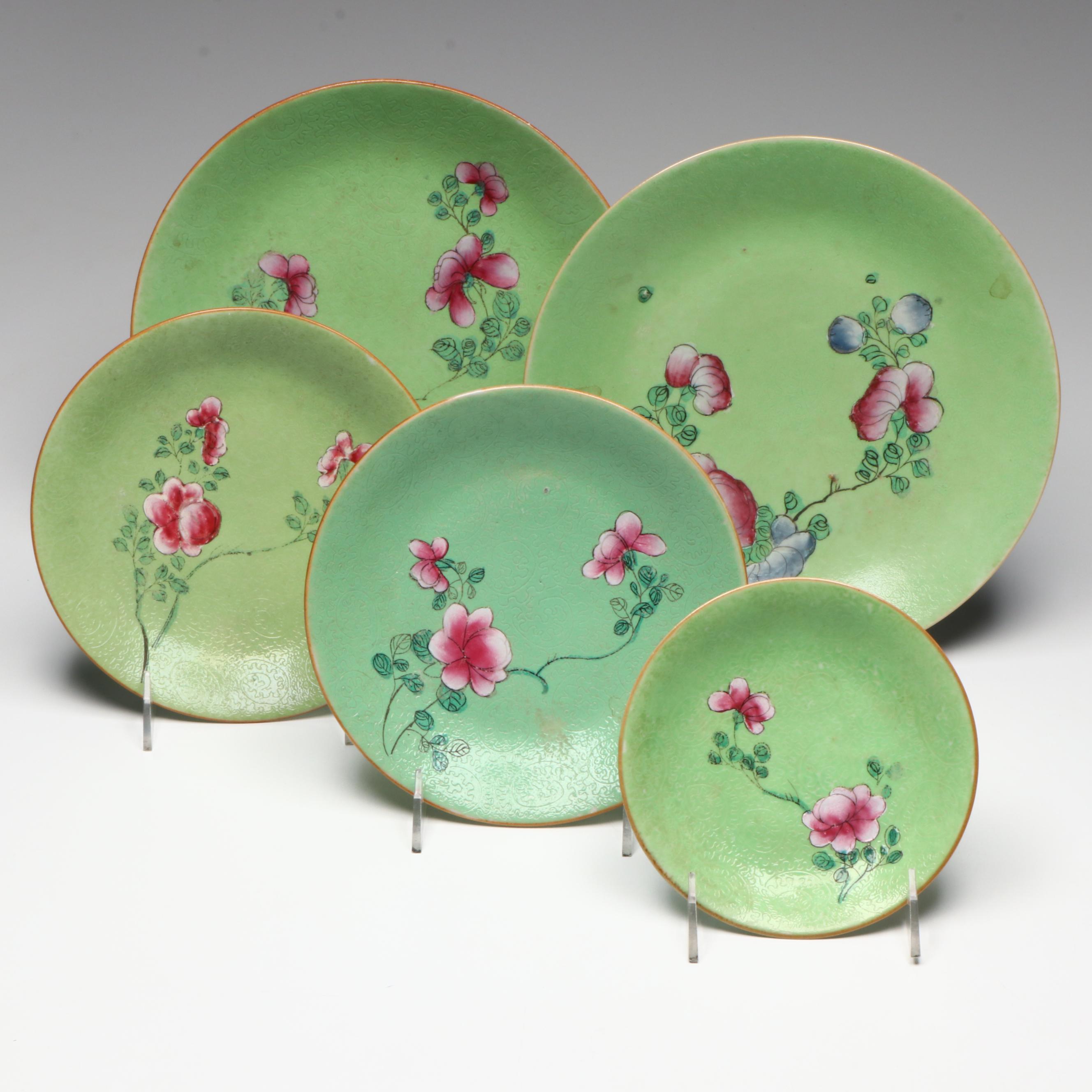 Antique Chinese Qing Dynasty Plates