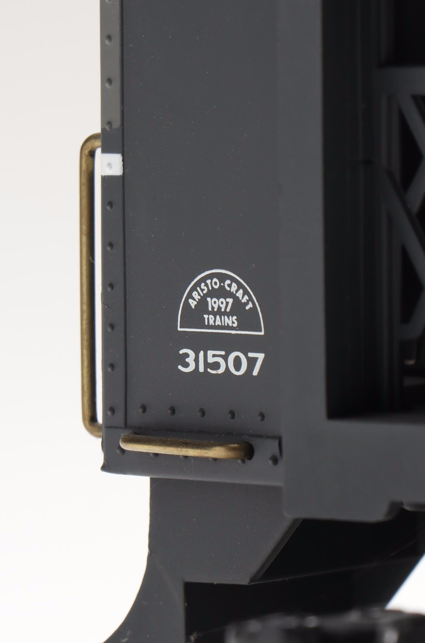 Aristo-Craft G Scale New York Central Passenger and Dining Cars