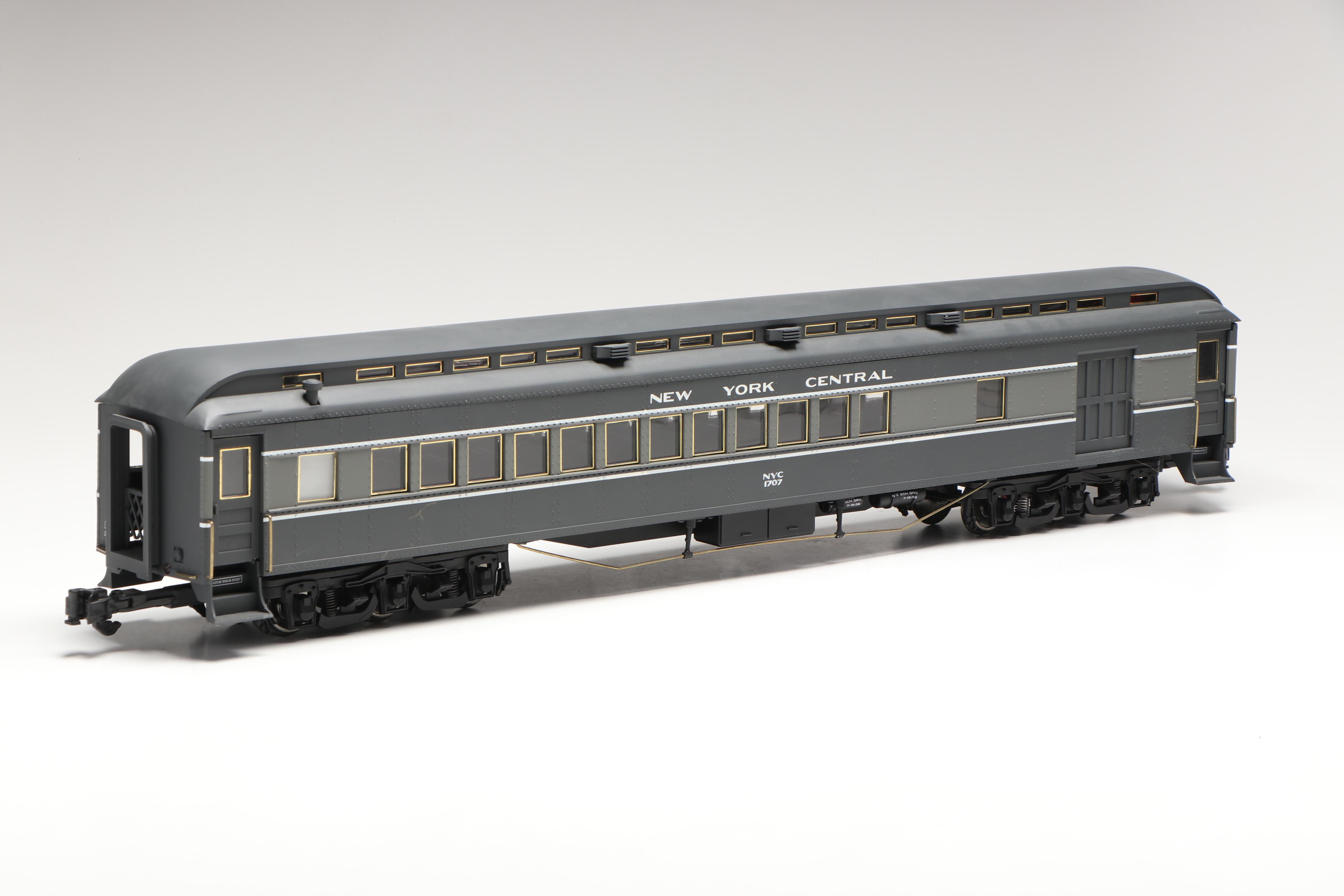 Aristo-Craft G Scale New York Central Passenger and Dining Cars