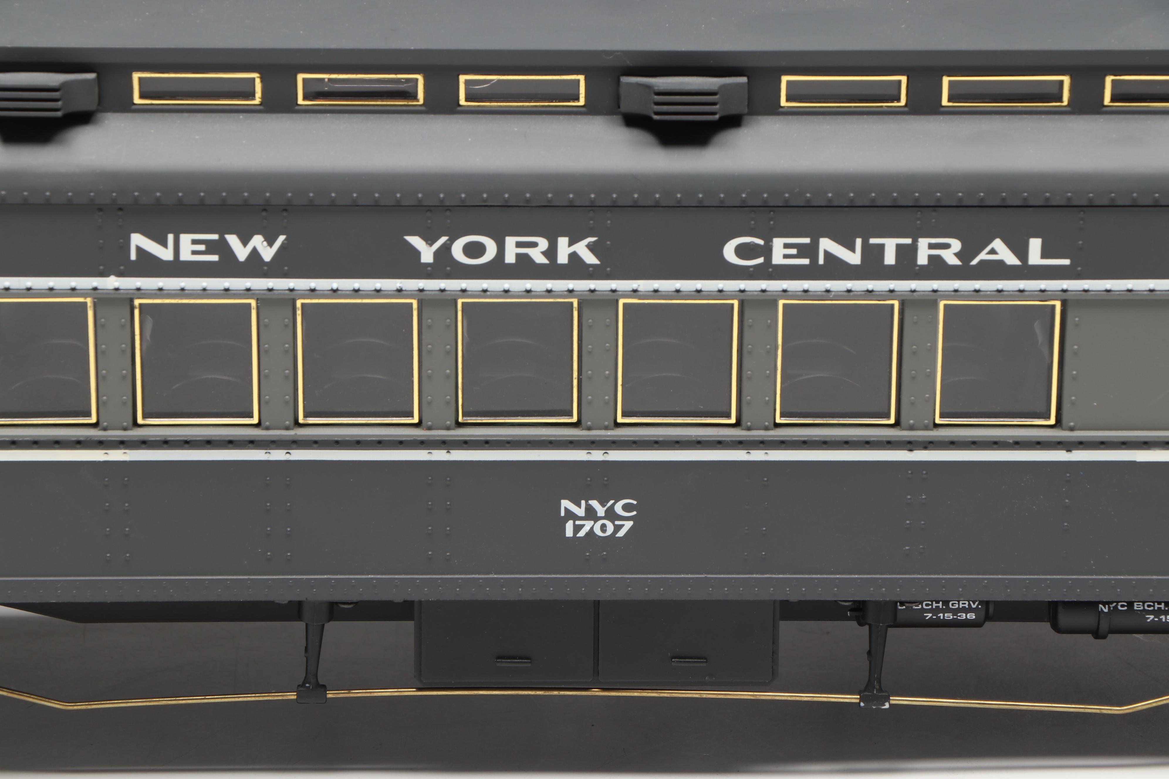 Aristo-Craft G Scale New York Central Passenger and Dining Cars