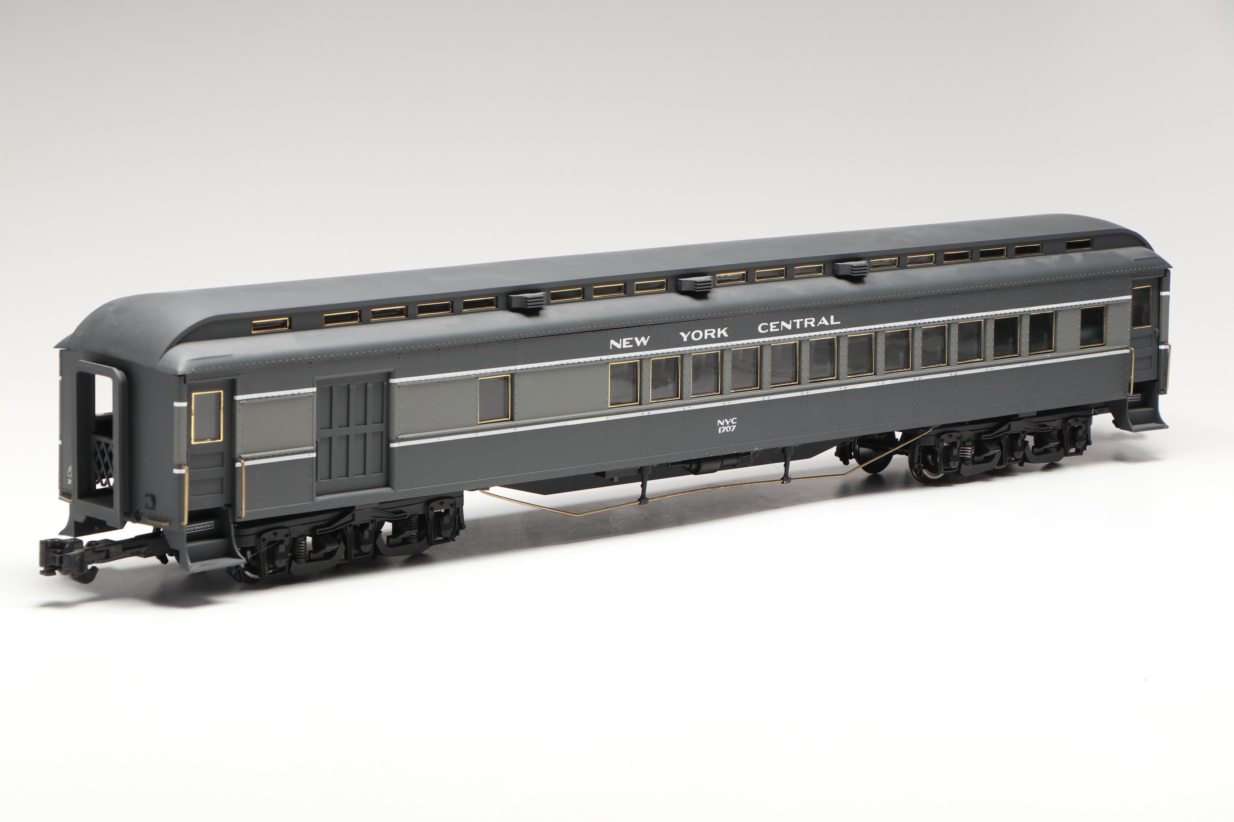 Aristo-Craft G Scale New York Central Passenger and Dining Cars