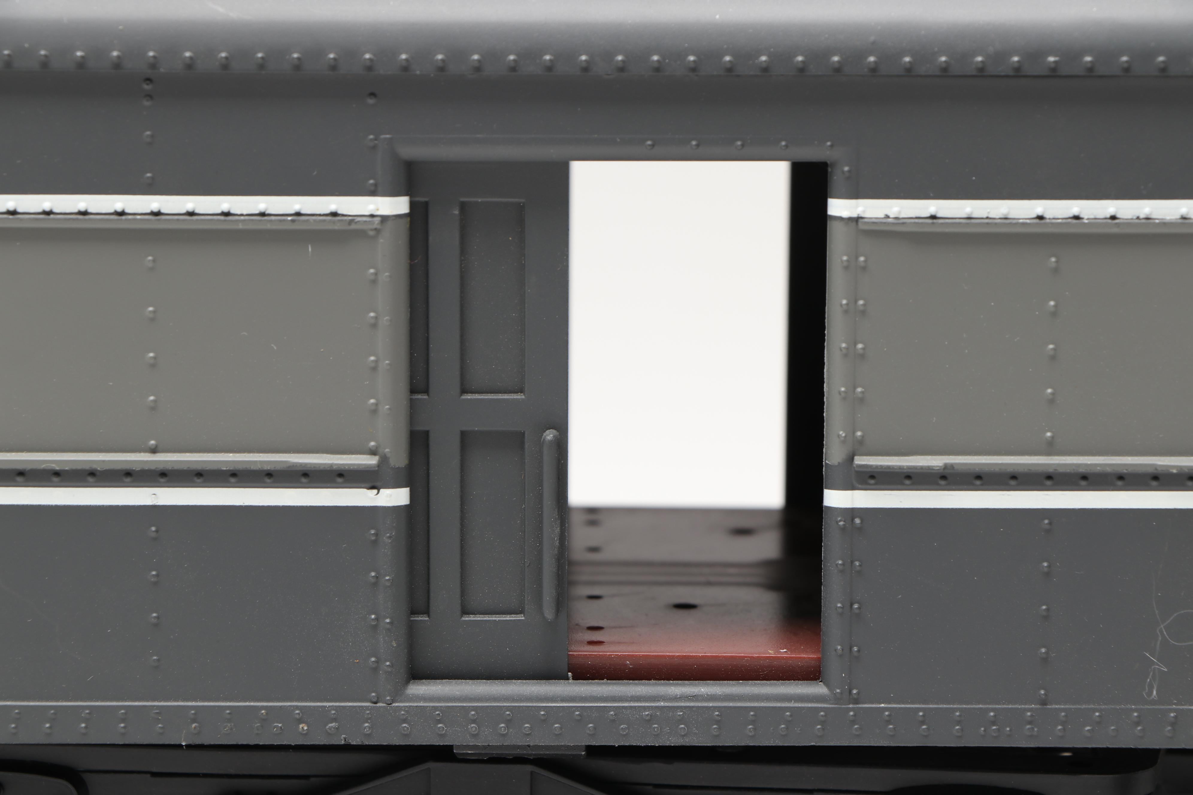 Aristo-Craft G Scale New York Central Passenger and Dining Cars