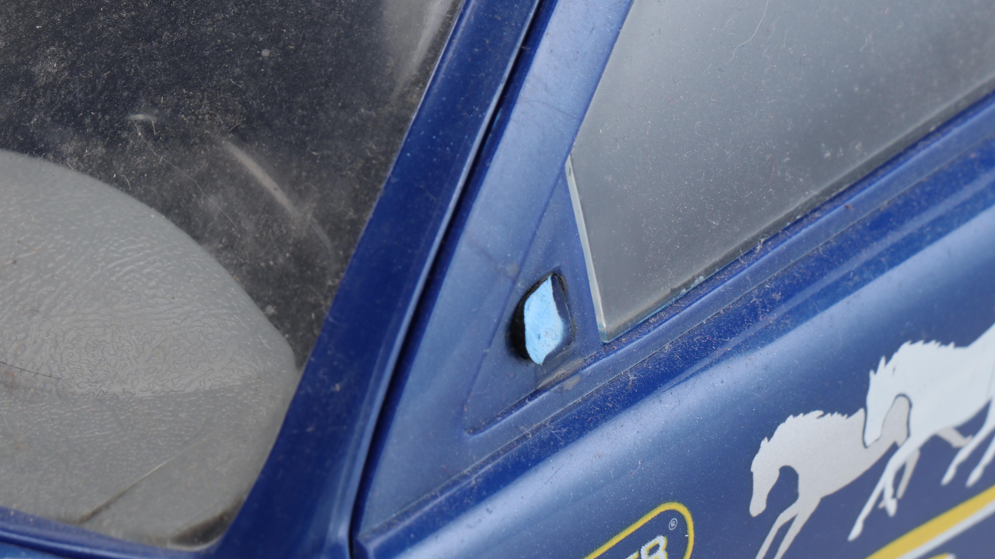 Breyer Horse Trailer, Round Up Truck, and Wooden Barn