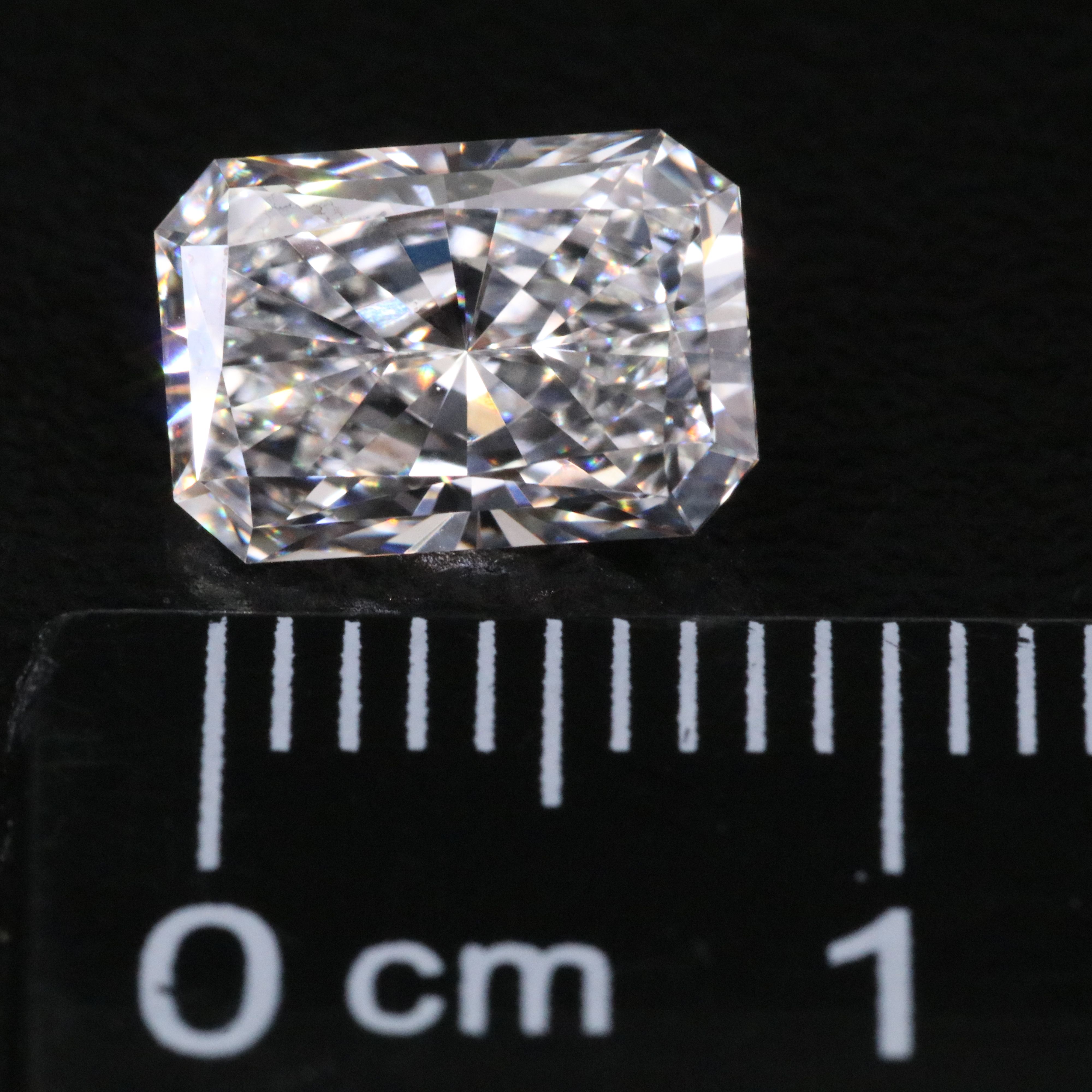 Loose 1.86 CT Lab Grown Diamond with IGI Report