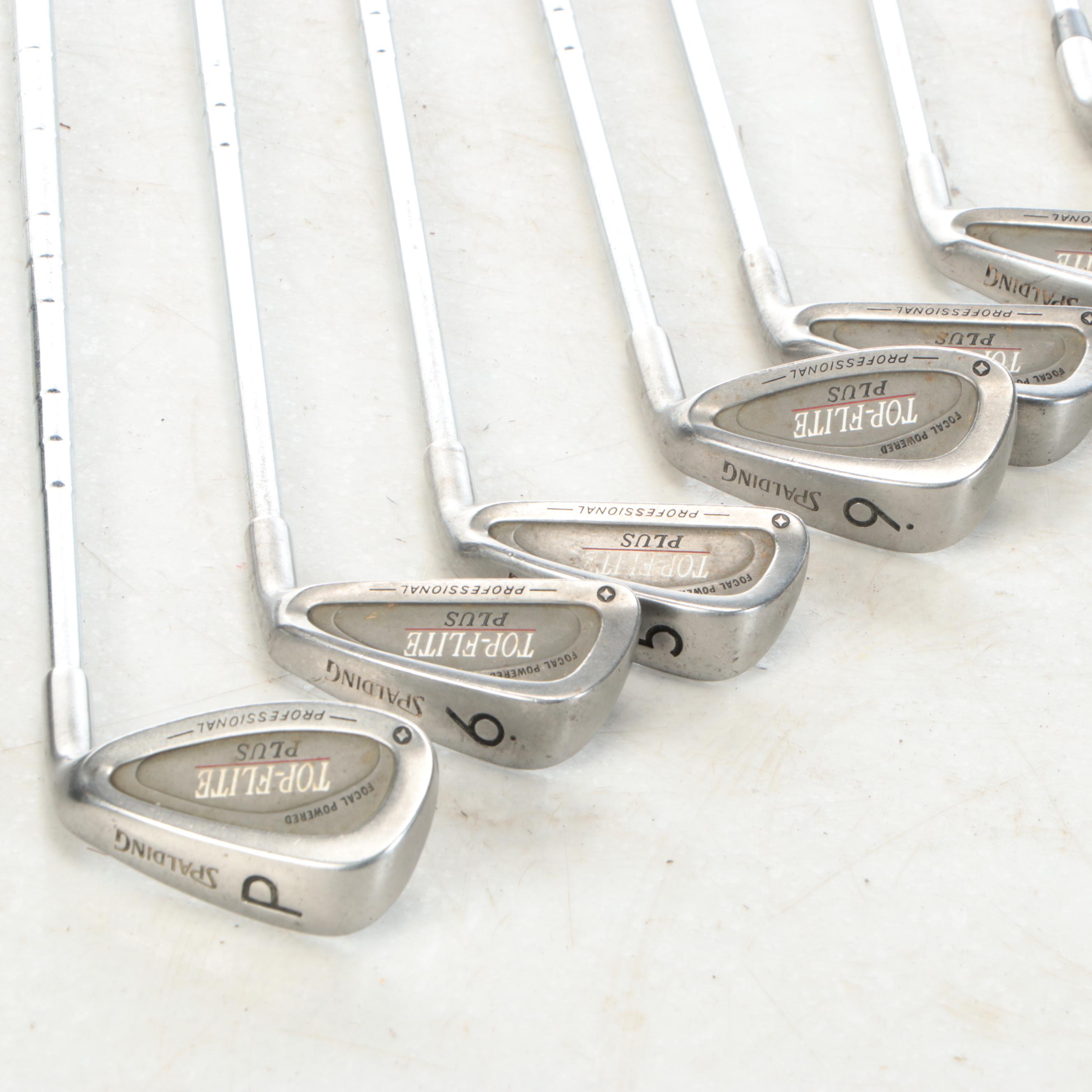 Grand Slam Golf Bag with Spalding and Titleist Golf Clubs