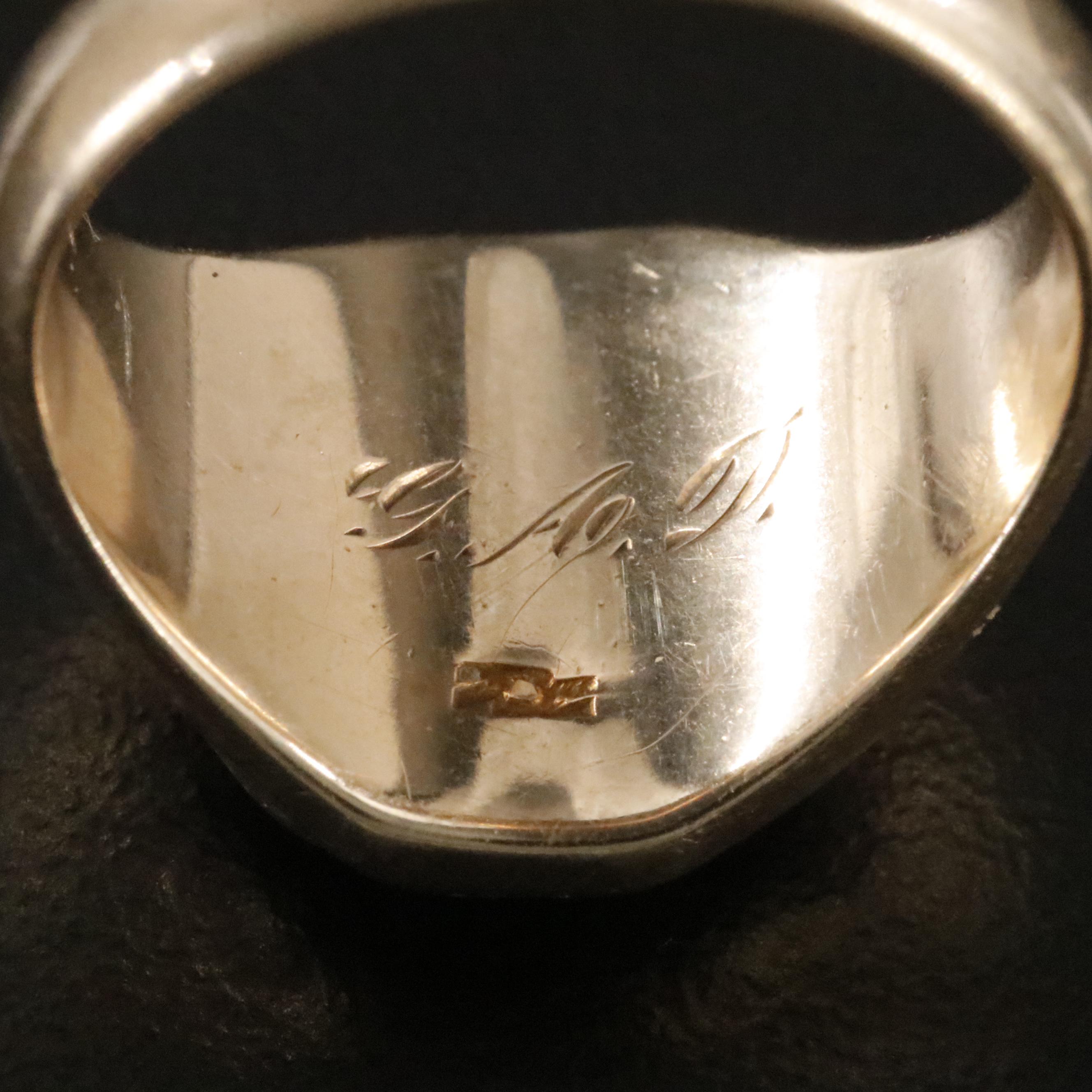 Vintage 10K Class Ring