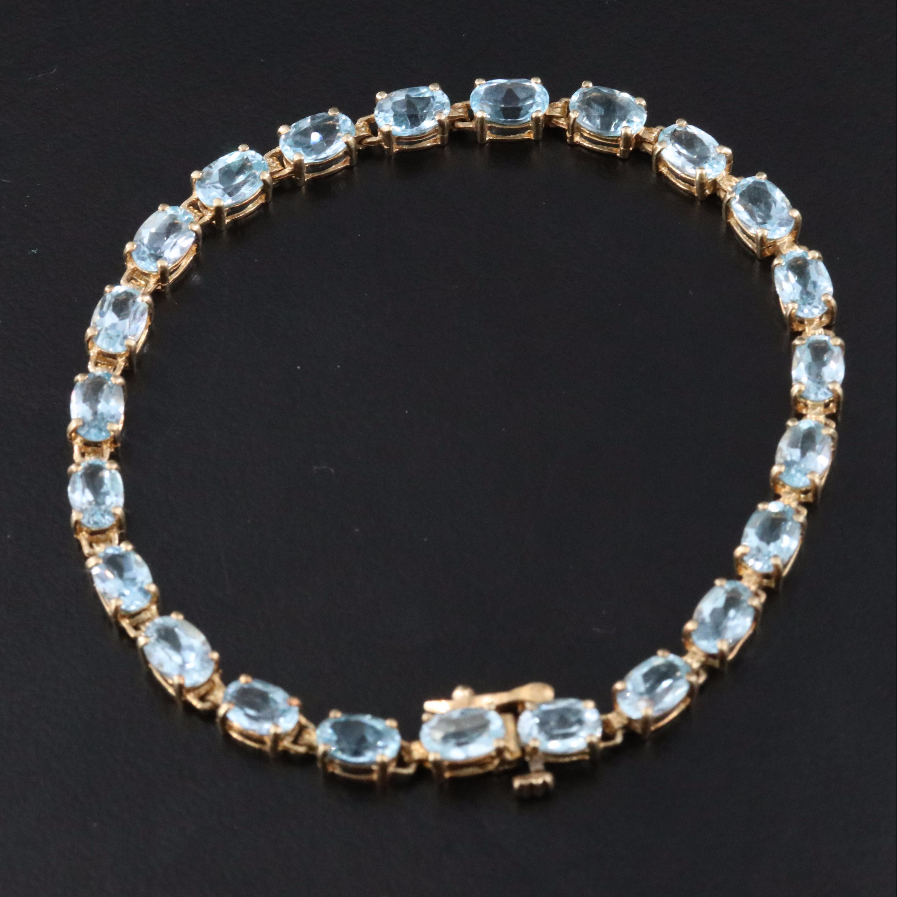 10K Topaz Line Bracelet