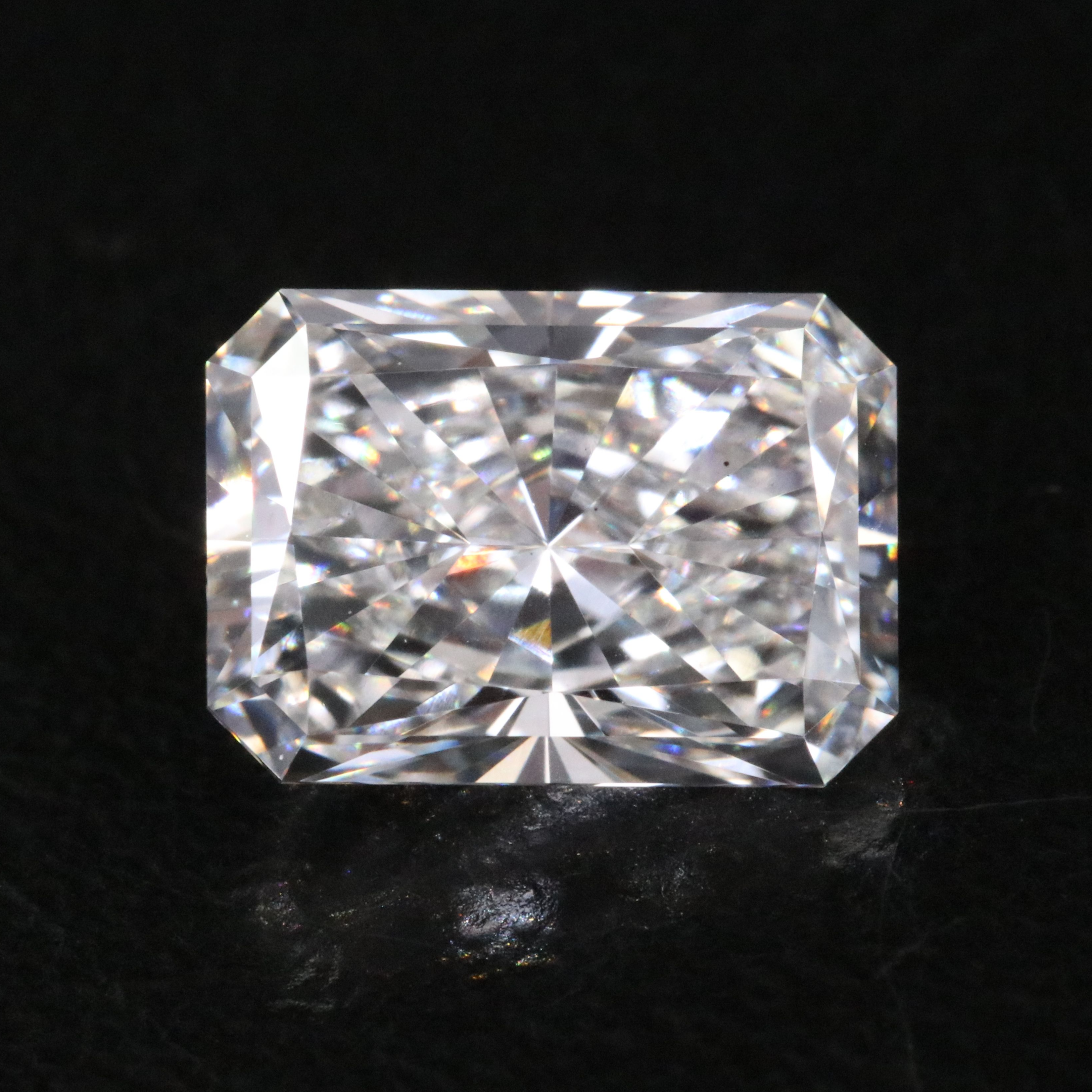 Loose 1.93 CT Lab Grown Diamond with IGI Report