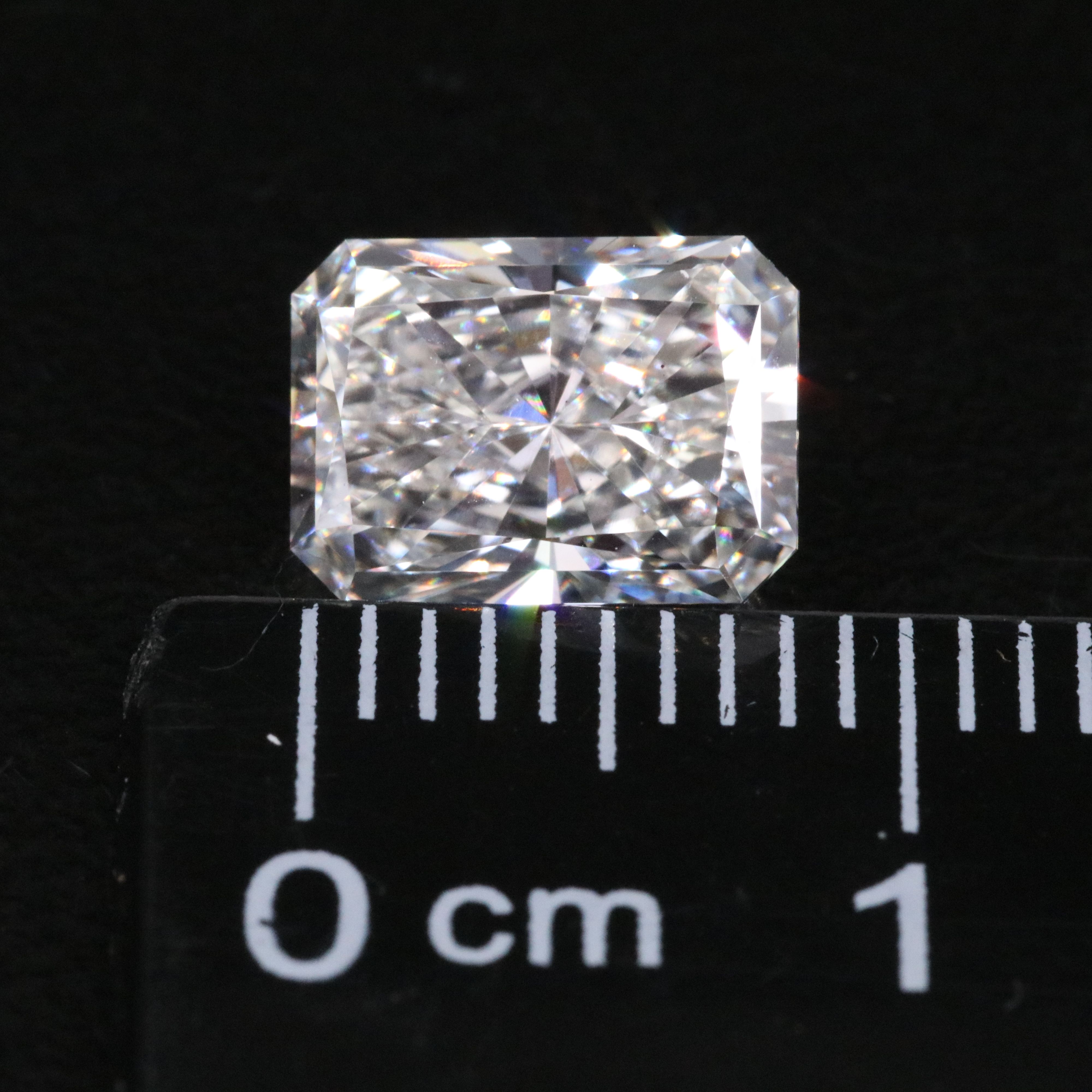 Loose 1.93 CT Lab Grown Diamond with IGI Report