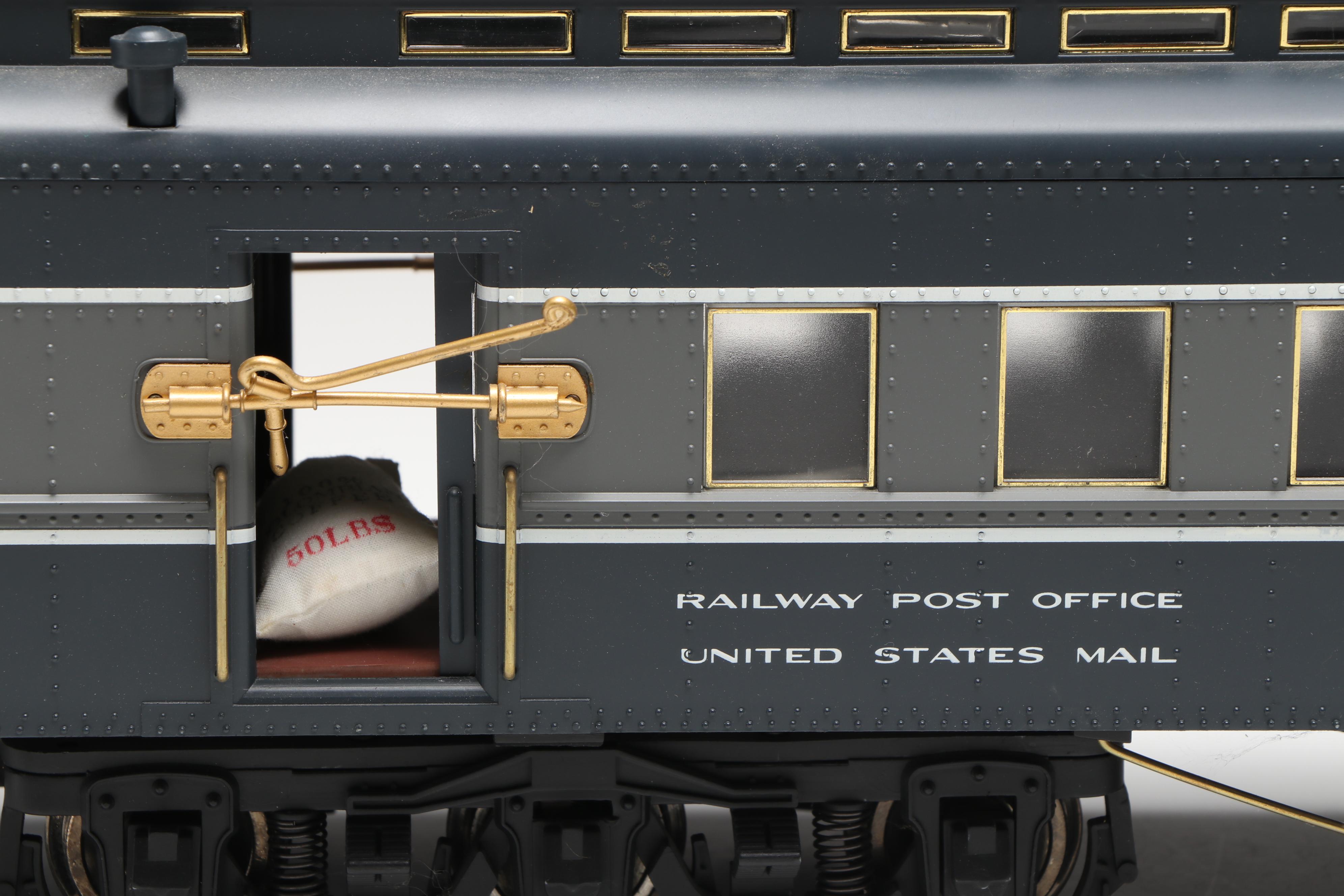 Aristo-Craft G Scale ART-31607 Passenger Car with Mail Car