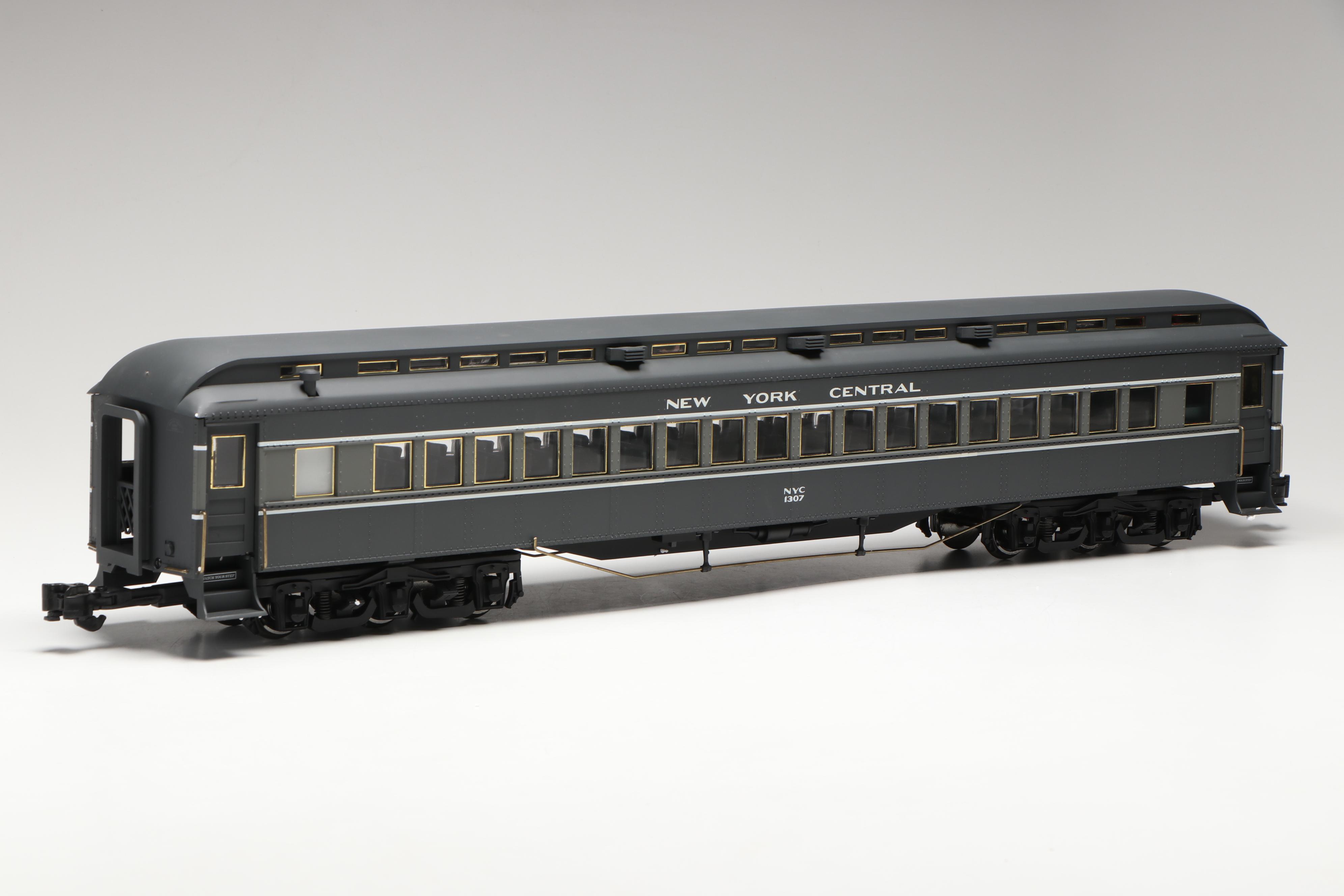 Aristo-Craft G Scale ART-31607 Passenger Car with Mail Car