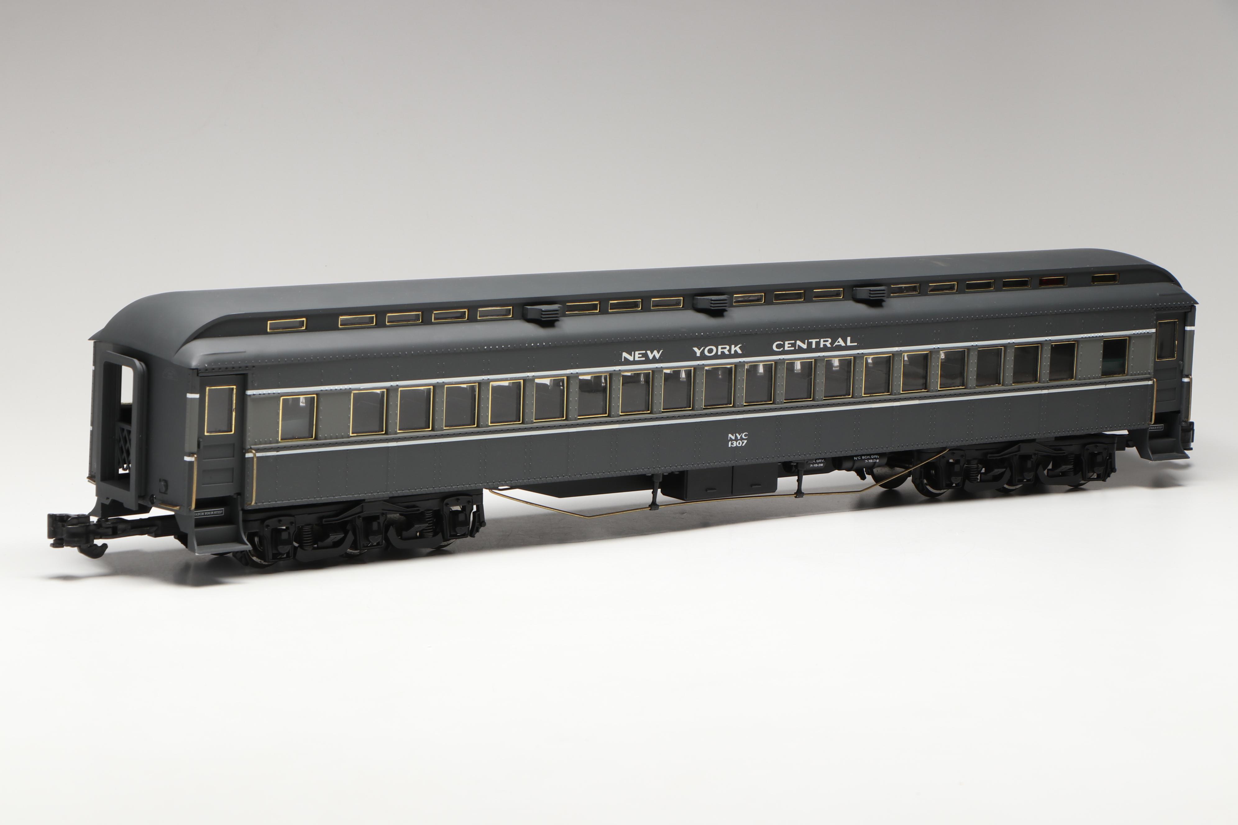 Aristo-Craft G Scale ART-31607 Passenger Car with Mail Car