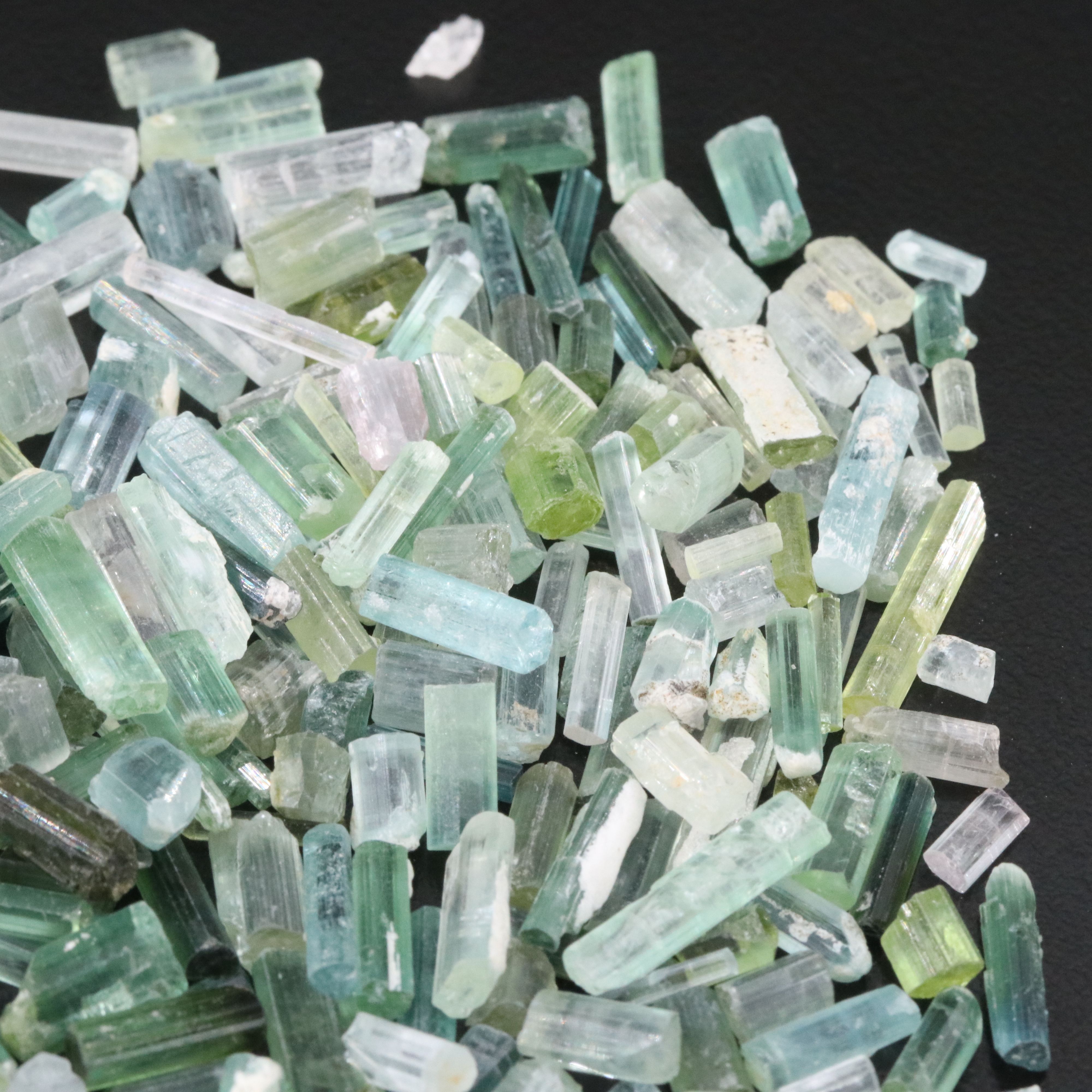 Loose 179.20 CTW Rough Tourmaline Lot