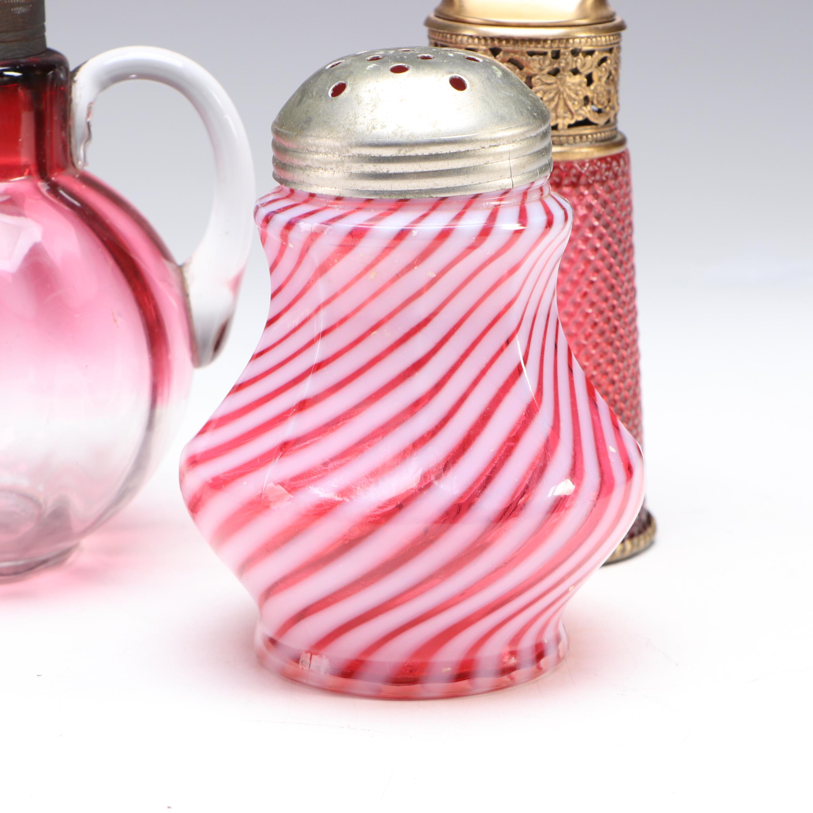 Fenton Cranberry Opalescent Glass Optic Shaker with More Table Accessories