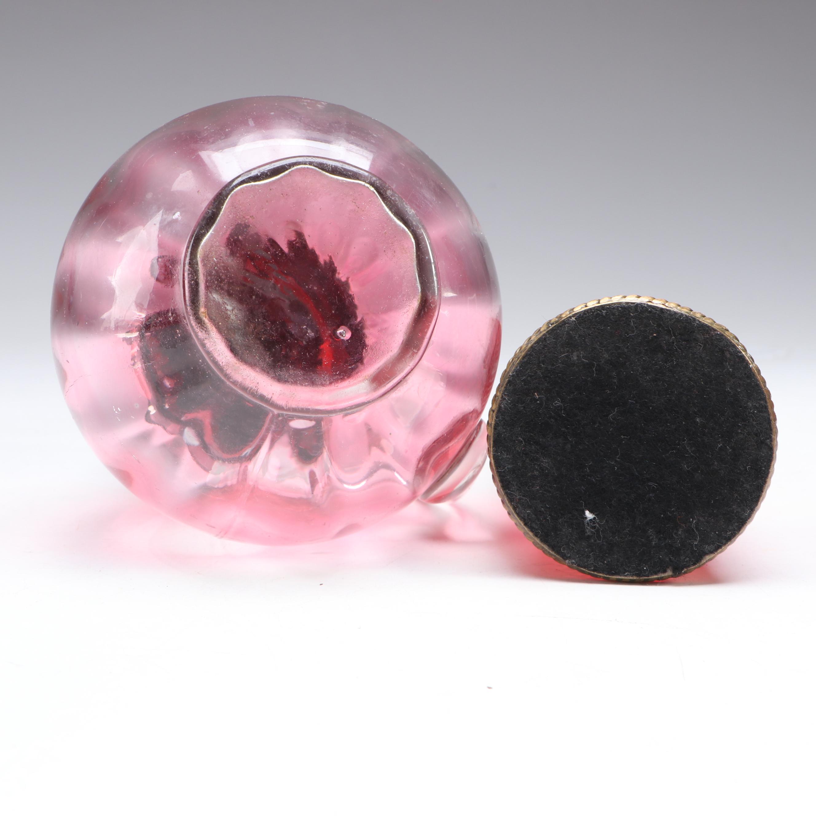 Fenton Cranberry Opalescent Glass Optic Shaker with More Table Accessories