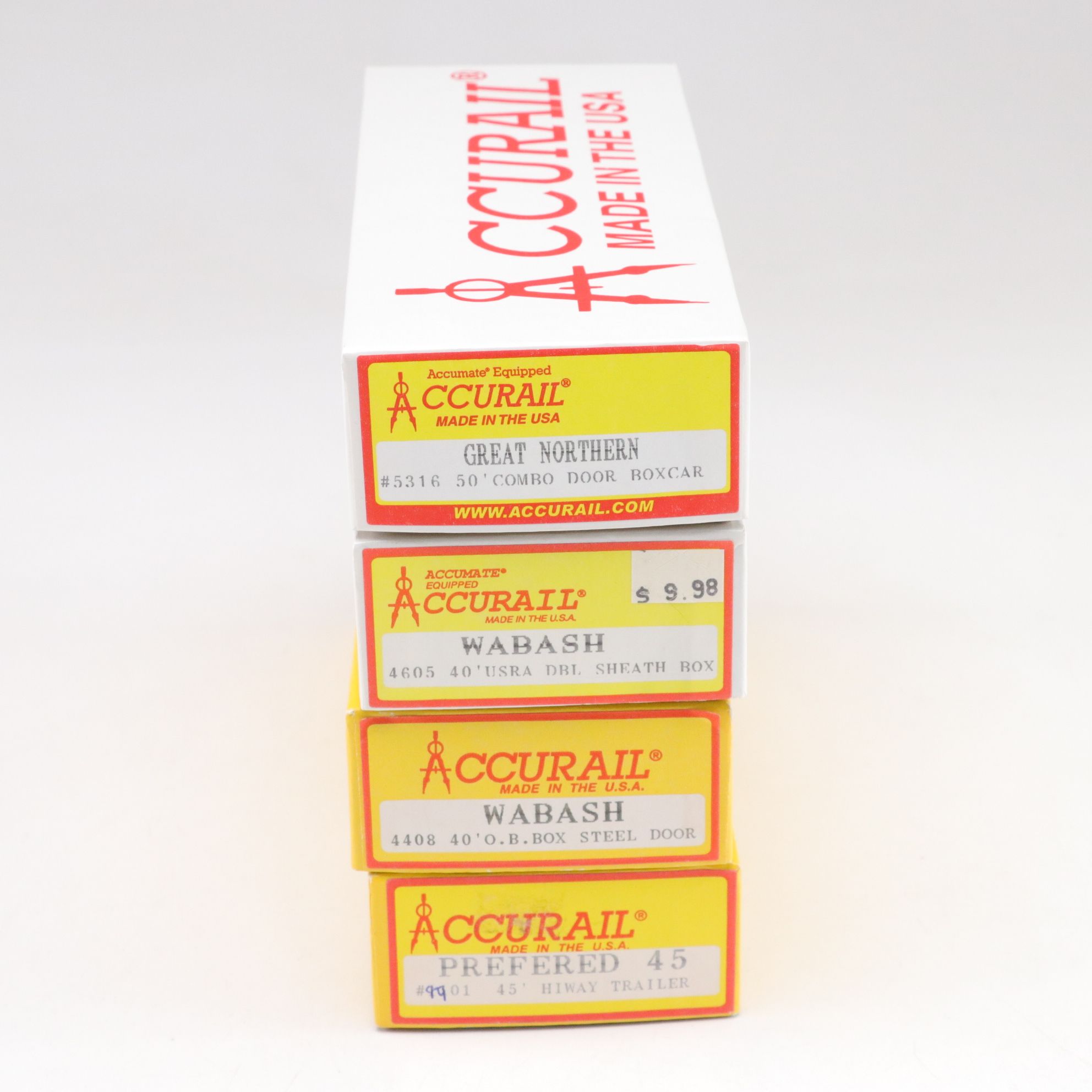 Accurail HO Scale Rock Great Northern Railway & Other Model Train Kits