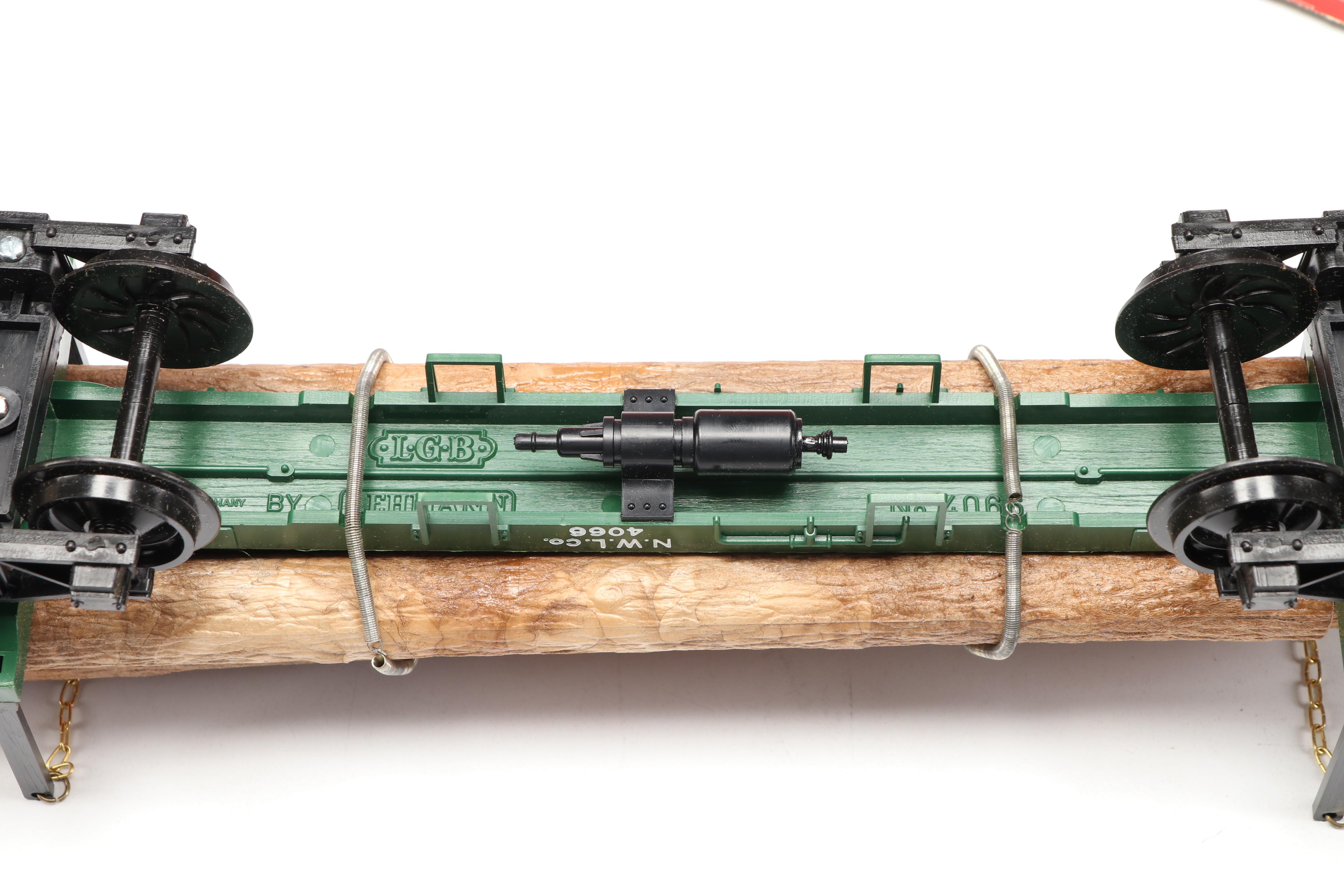 LGB G Scale 1030 and 1031 Buffer Stops with More Track Accessories