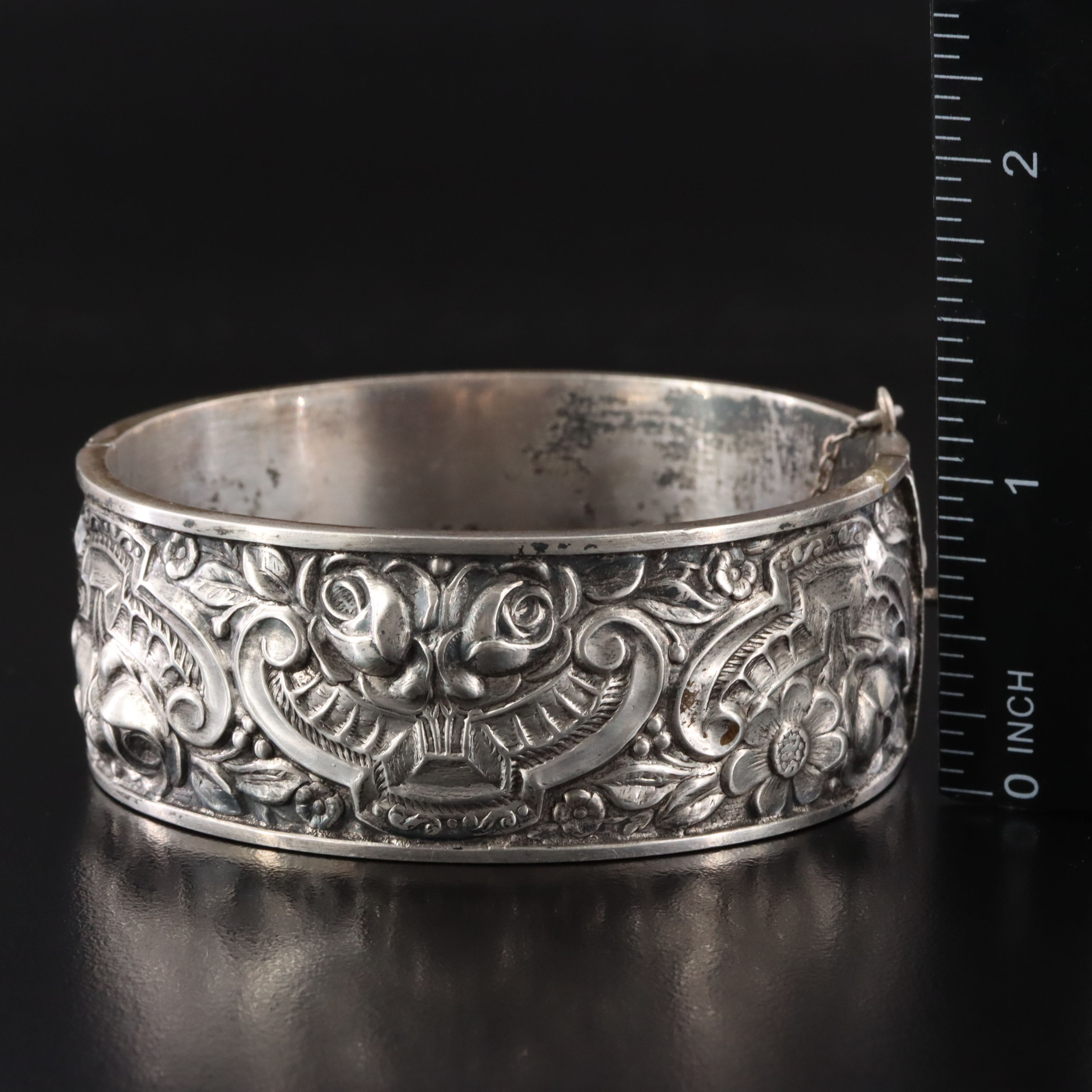 Antique Portuguese 833 Silver Repoussé Bangle