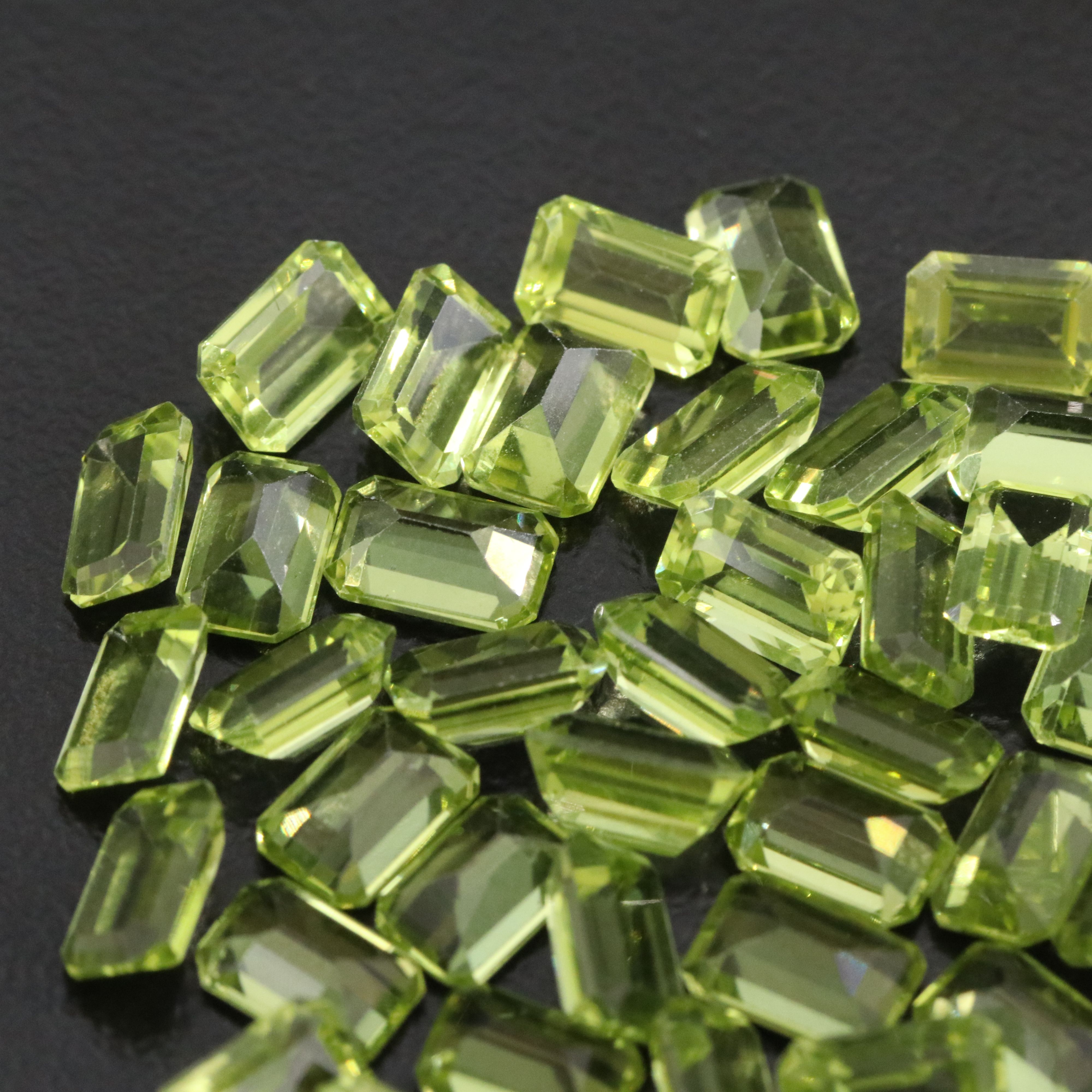 Loose 25.64 CTW Peridot Lot
