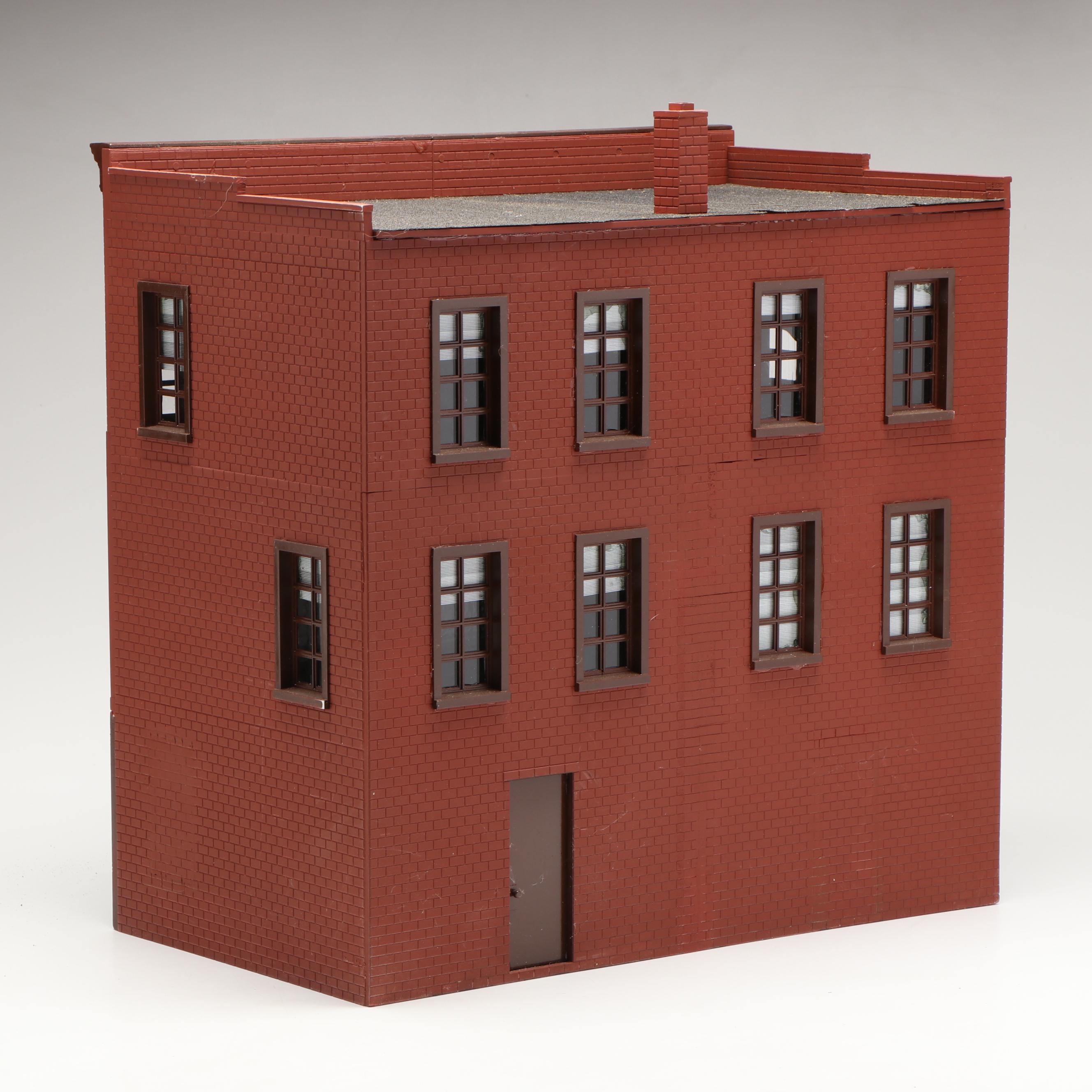 Railroad G Scale Hotel Watson Model Building