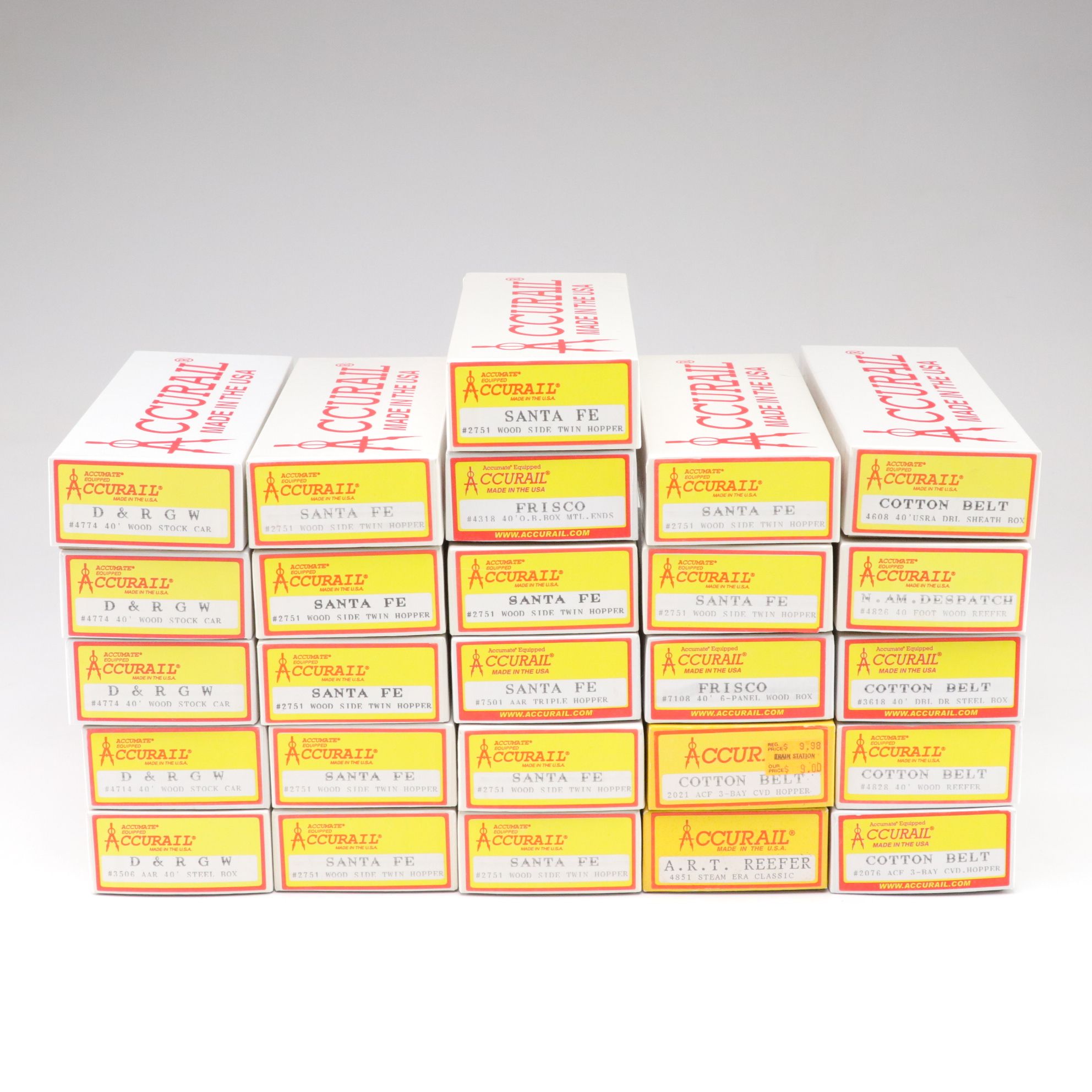 Accurail HO Scale Santa Fe, Frisco & Other Model Train Kits