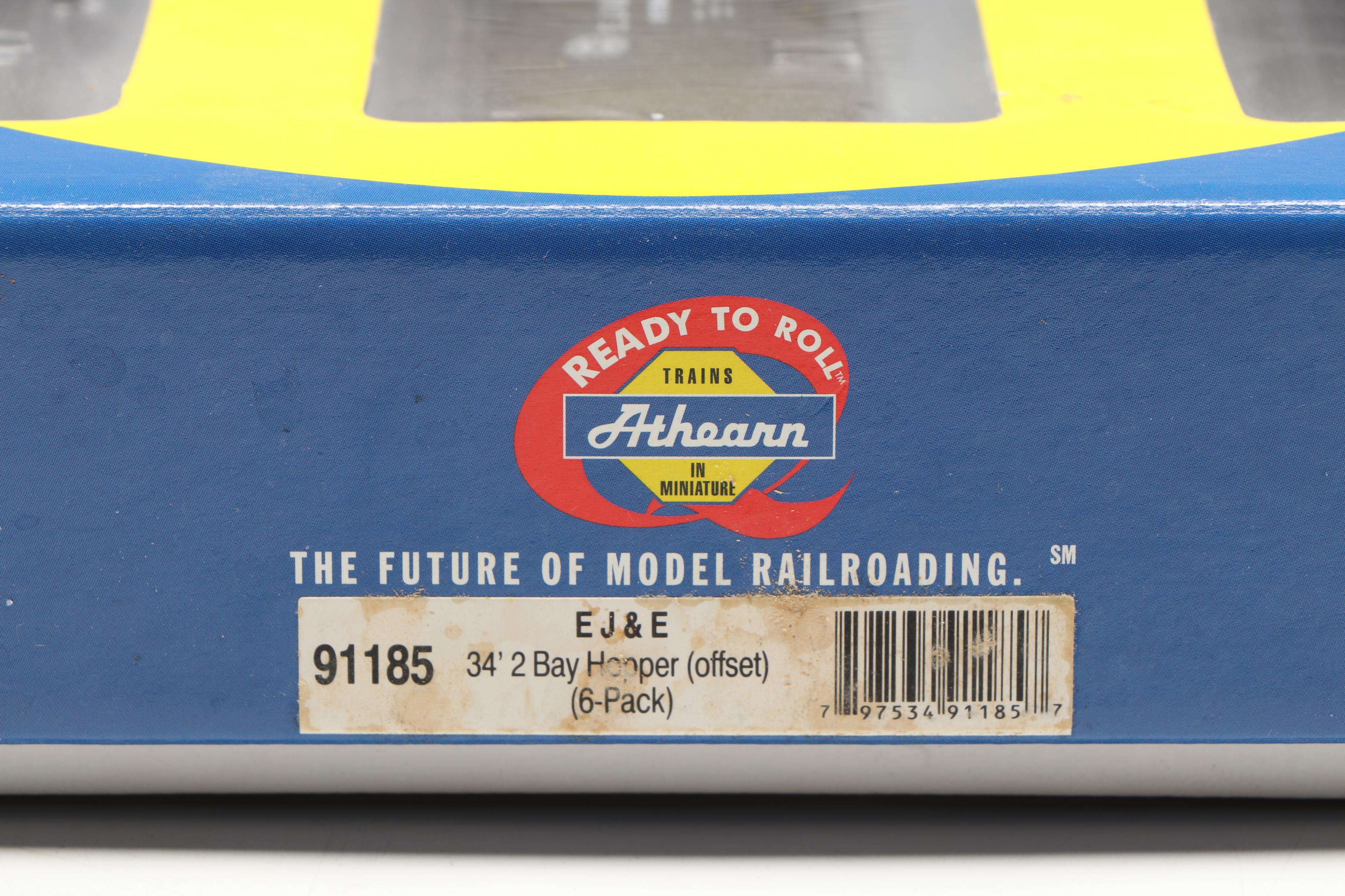 Manual Heavy 40' Woodside Reefer Cars and More HO Scale Train Cars