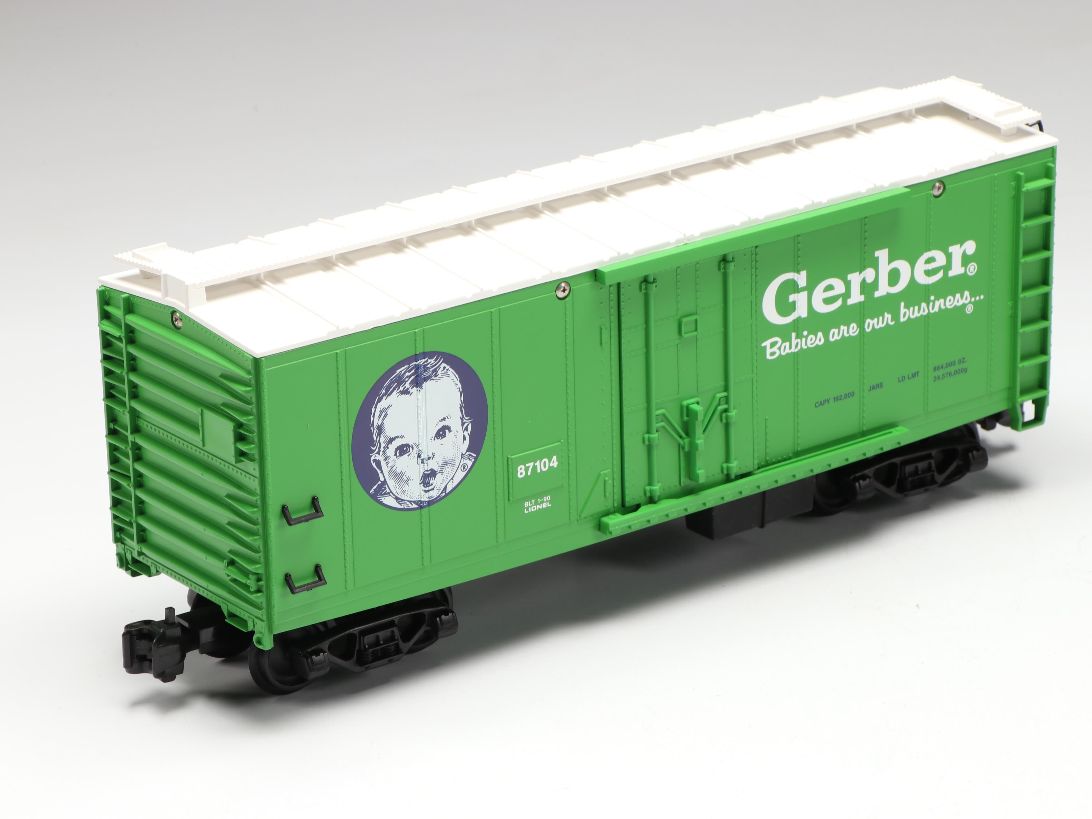 Lionel G Scale Gulf Tank Car, Gerber Reefer and Great Northern Caboose