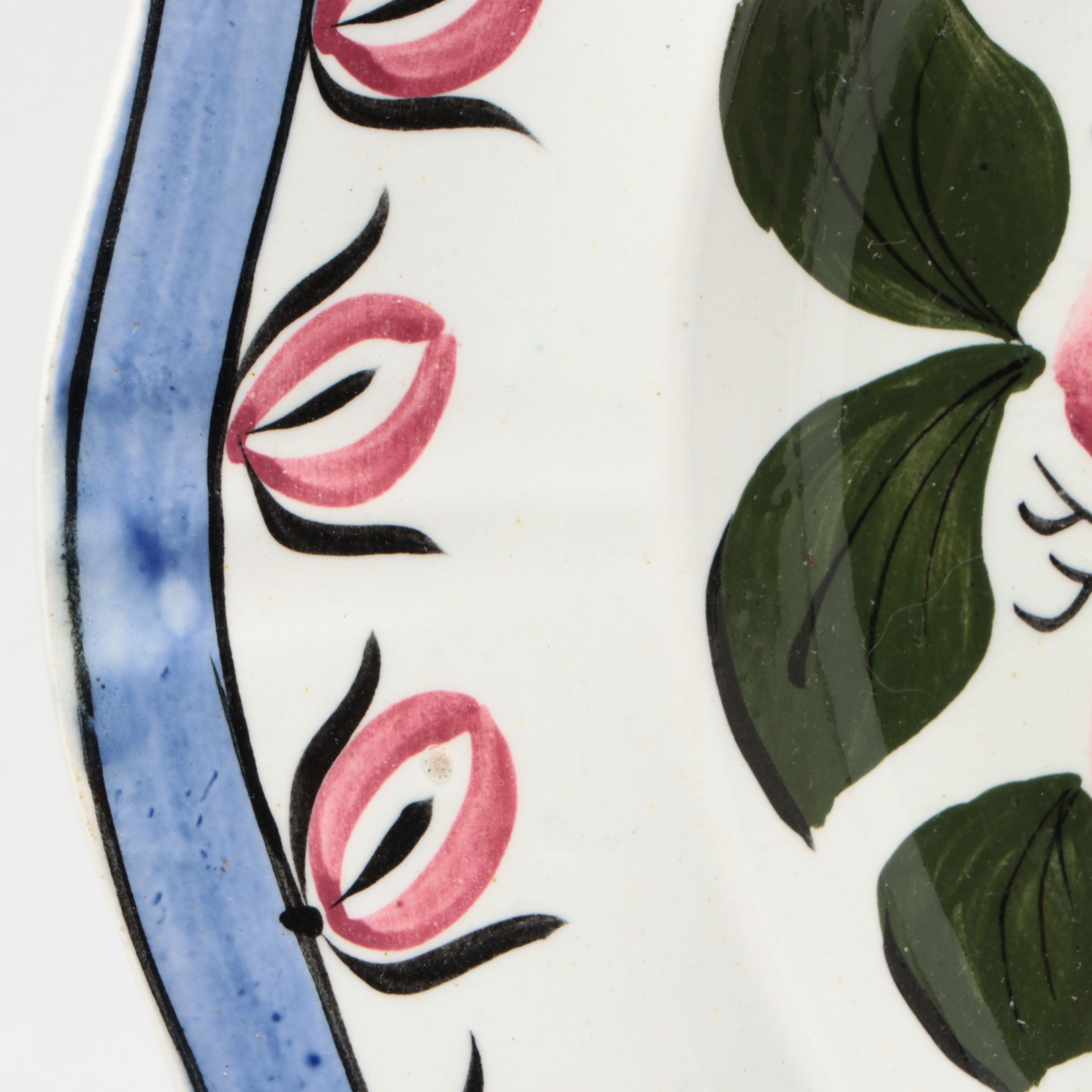 European Style Faïence Dinner Plates, 20th Century