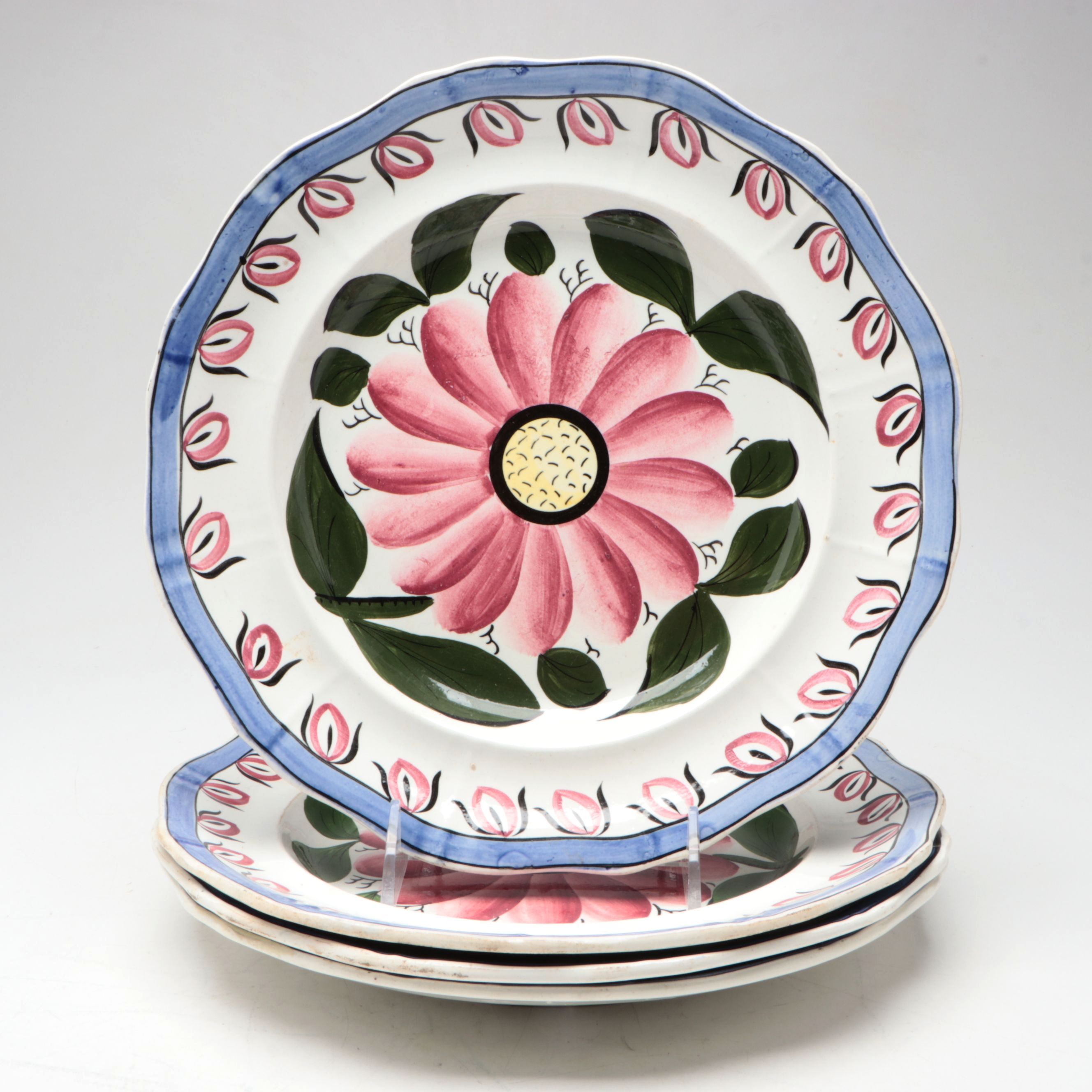 European Style Faïence Dinner Plates, 20th Century