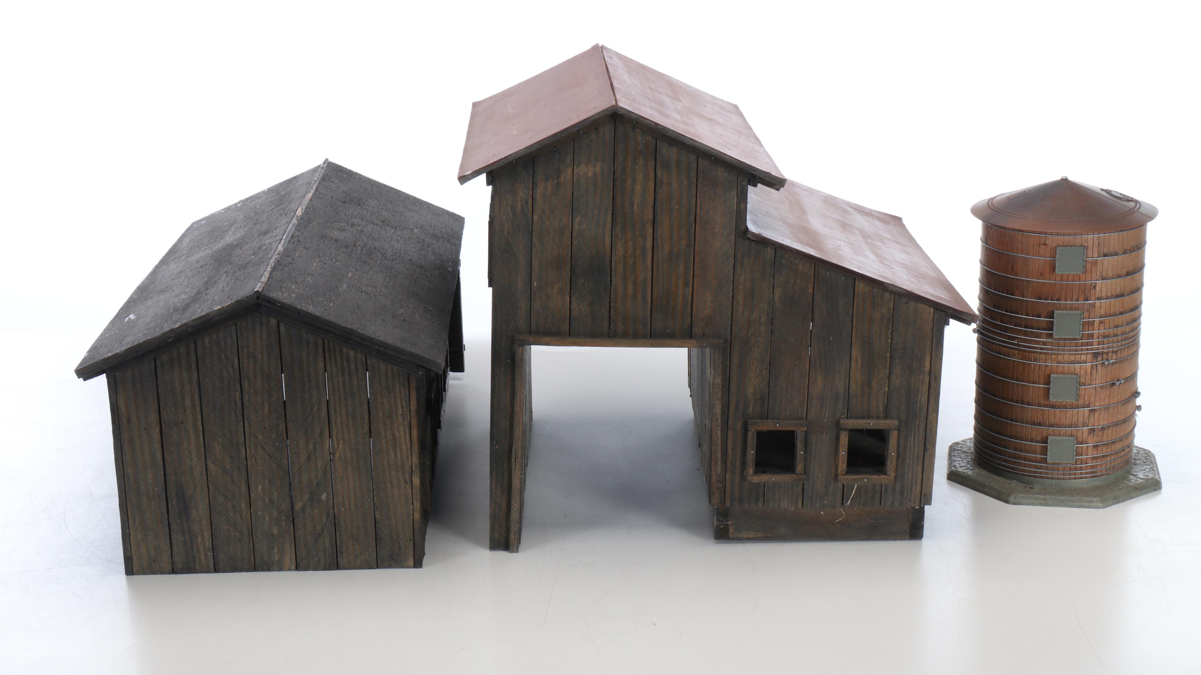 Foley's Barn with Covered Bridge and Silo Scale Model Accessories