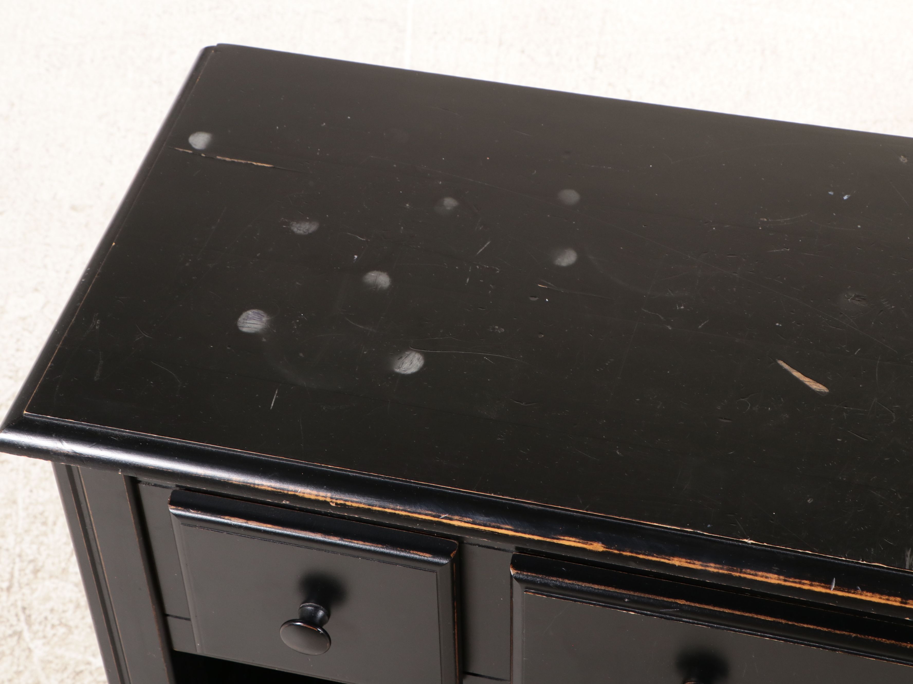 Ballard Designs Black Painted Console with Four Black Chairs with Rush Seats