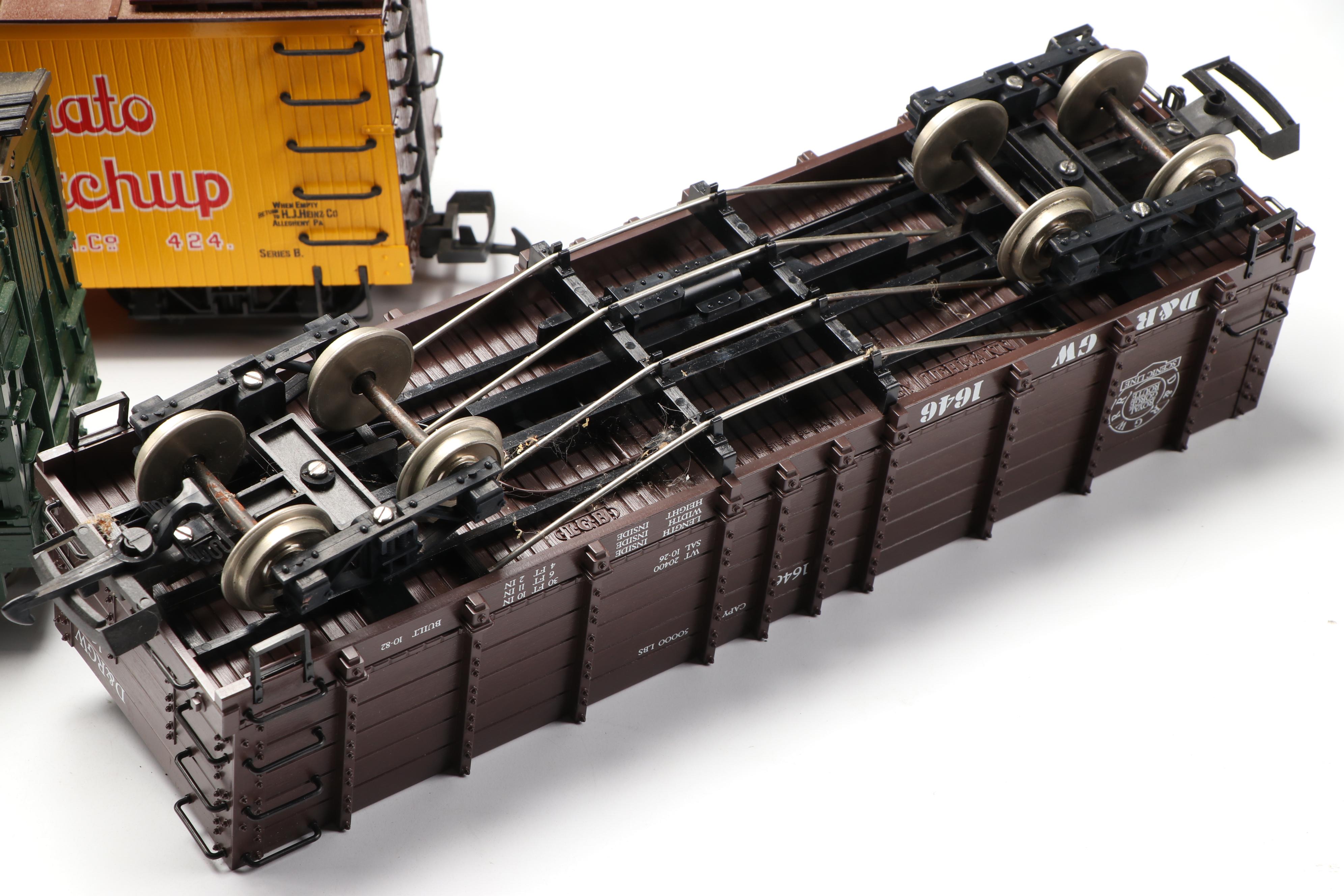 Aristo-Craft G Scale 6215-ART Reefer Car and More Train Cars